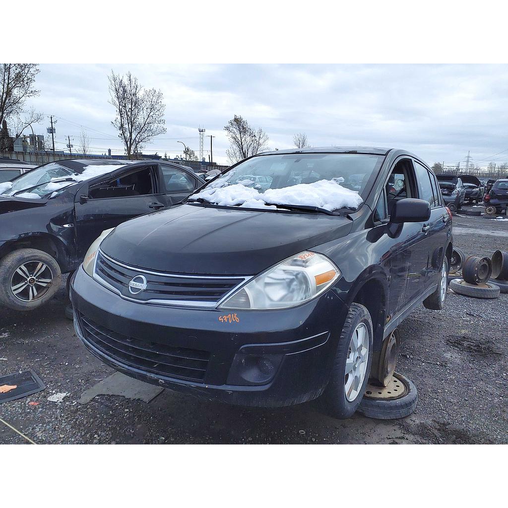 NISSAN VERSA 2010
