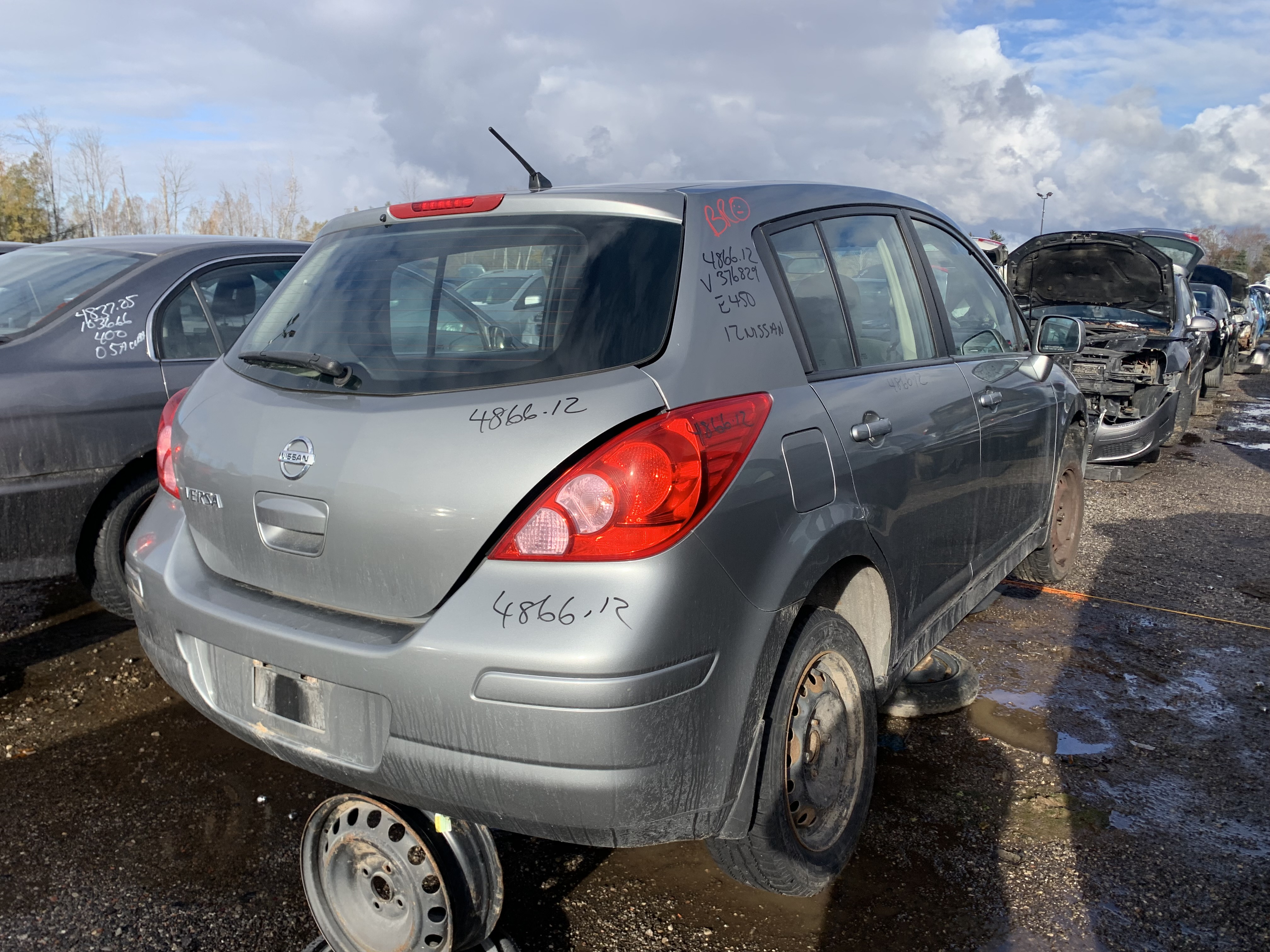 NISSAN VERSA 2012