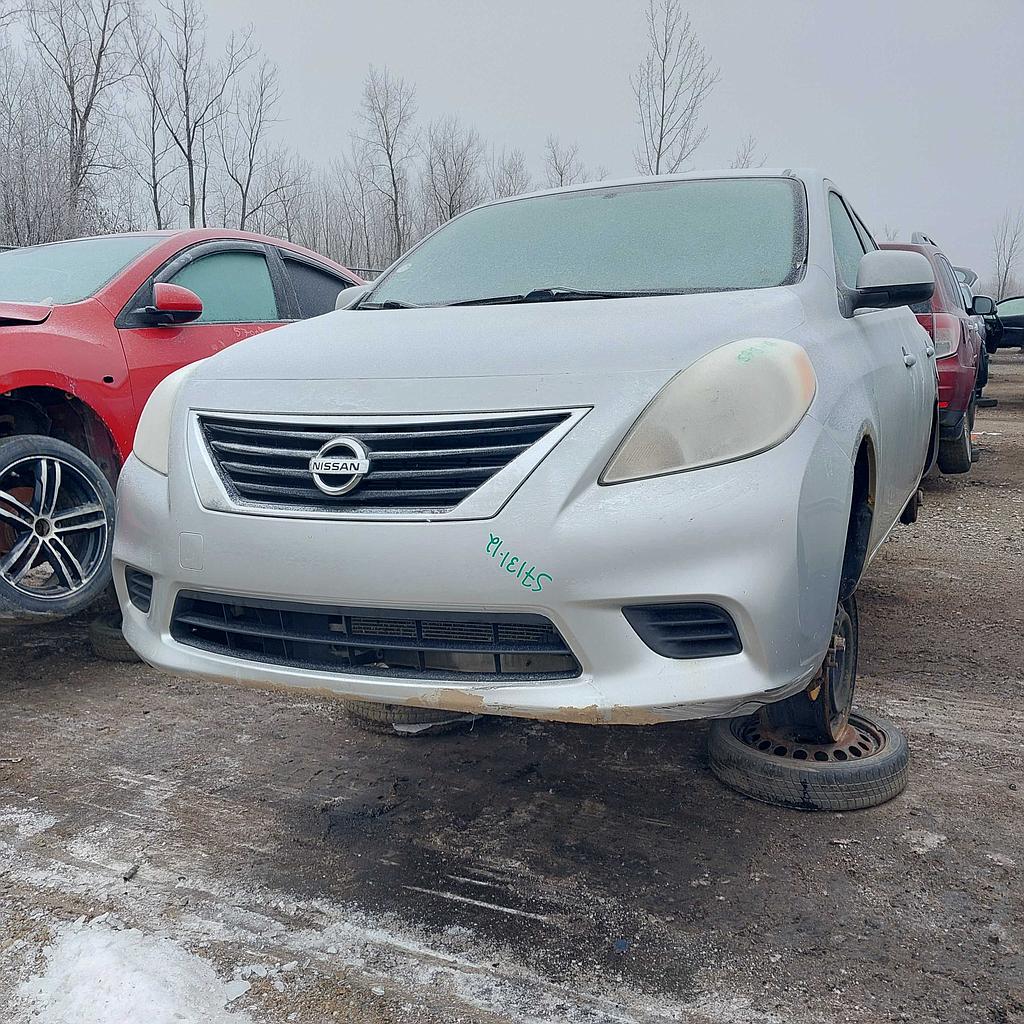 NISSAN VERSA 2012