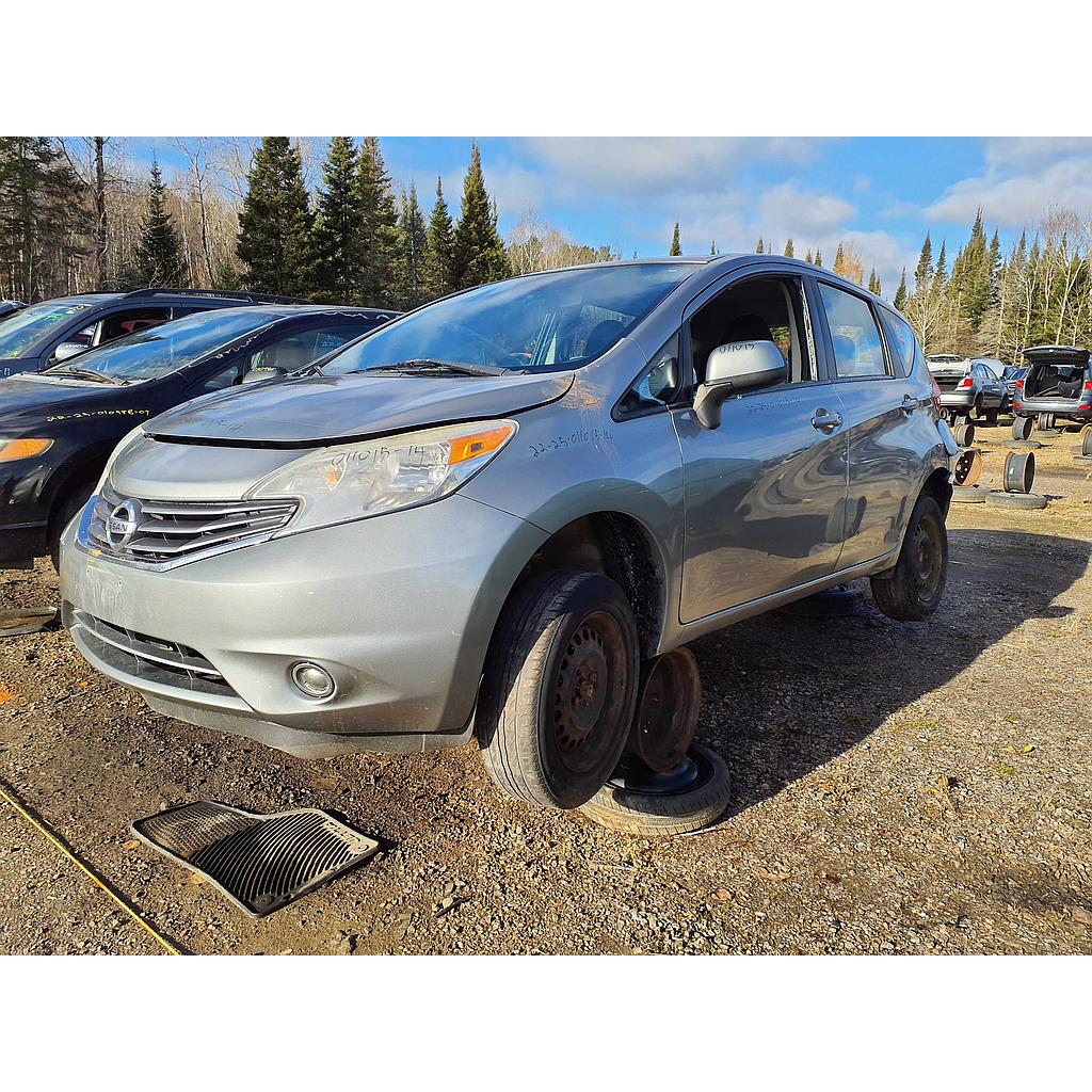 NISSAN VERSA 2014