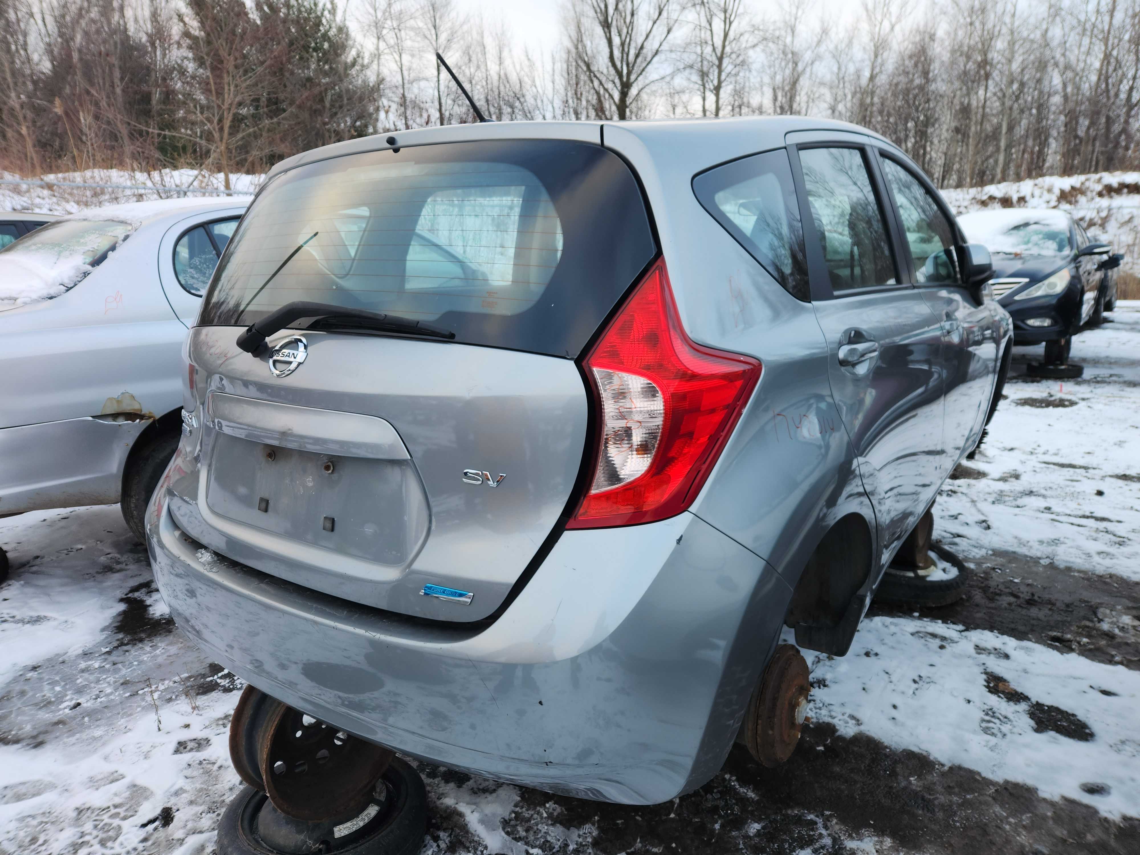 NISSAN VERSA 2014