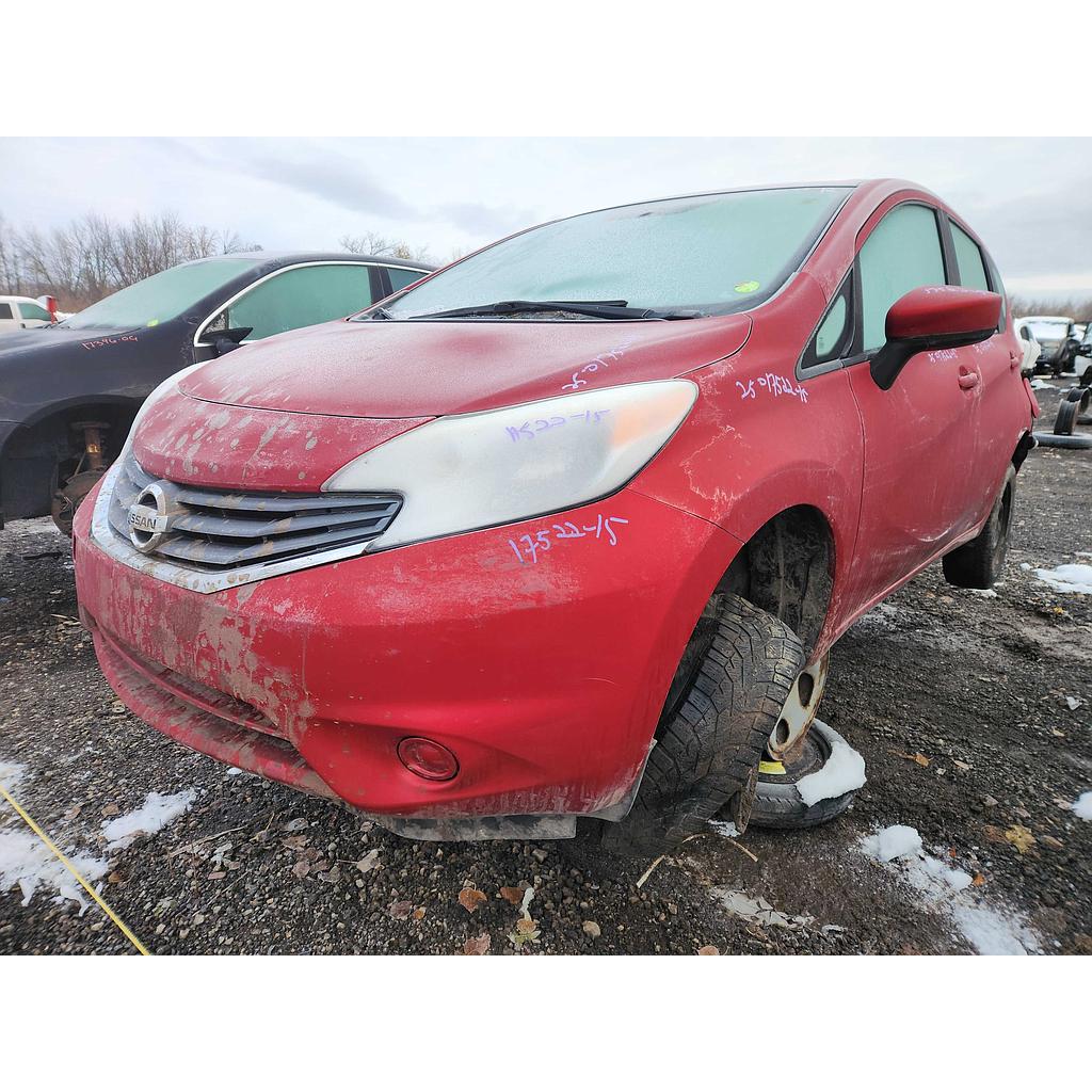 NISSAN VERSA 2015