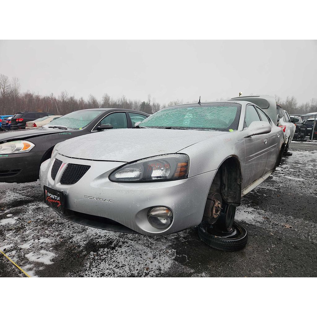 PONTIAC GRAND PRIX 2005