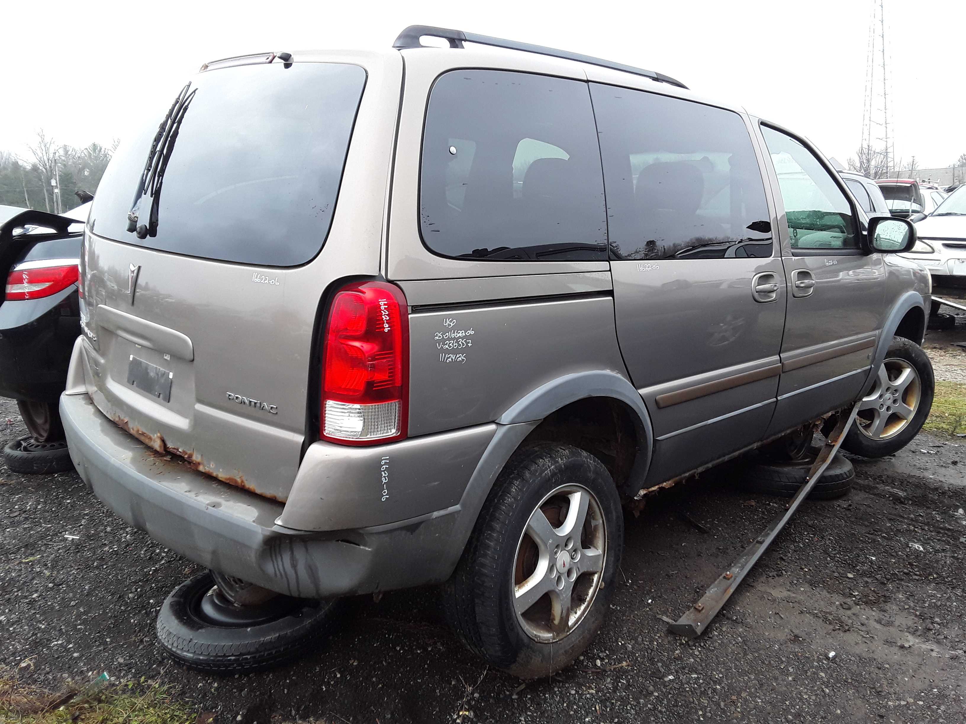 PONTIAC MONTANA 2006