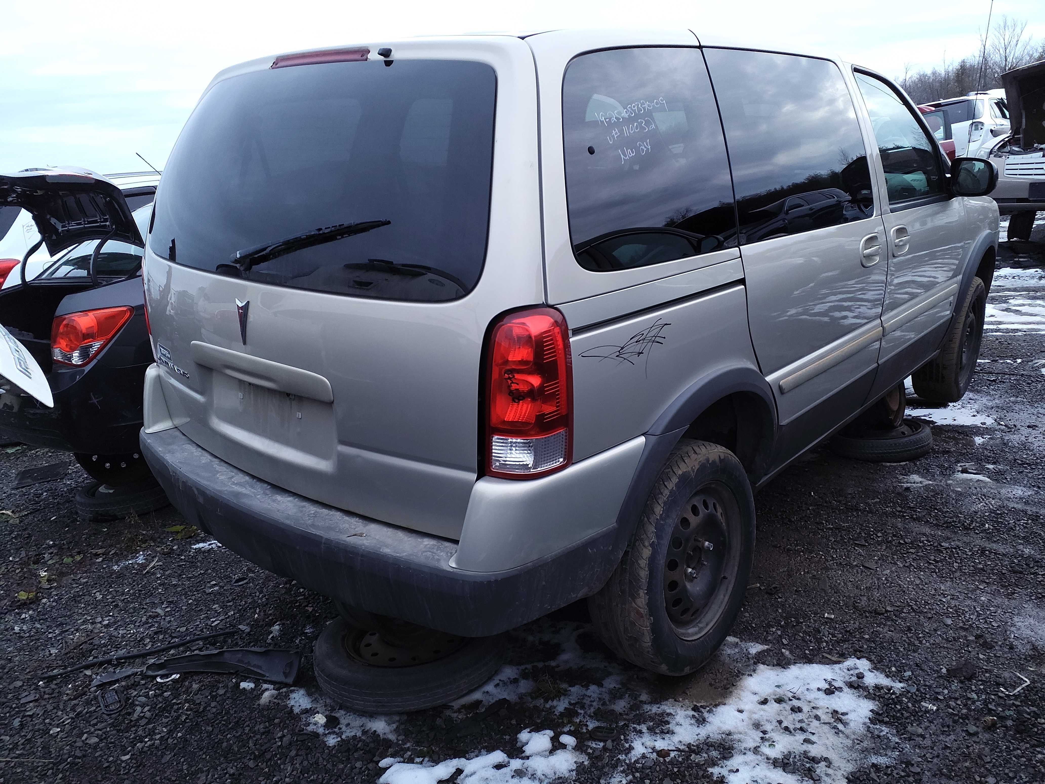 PONTIAC MONTANA 2009