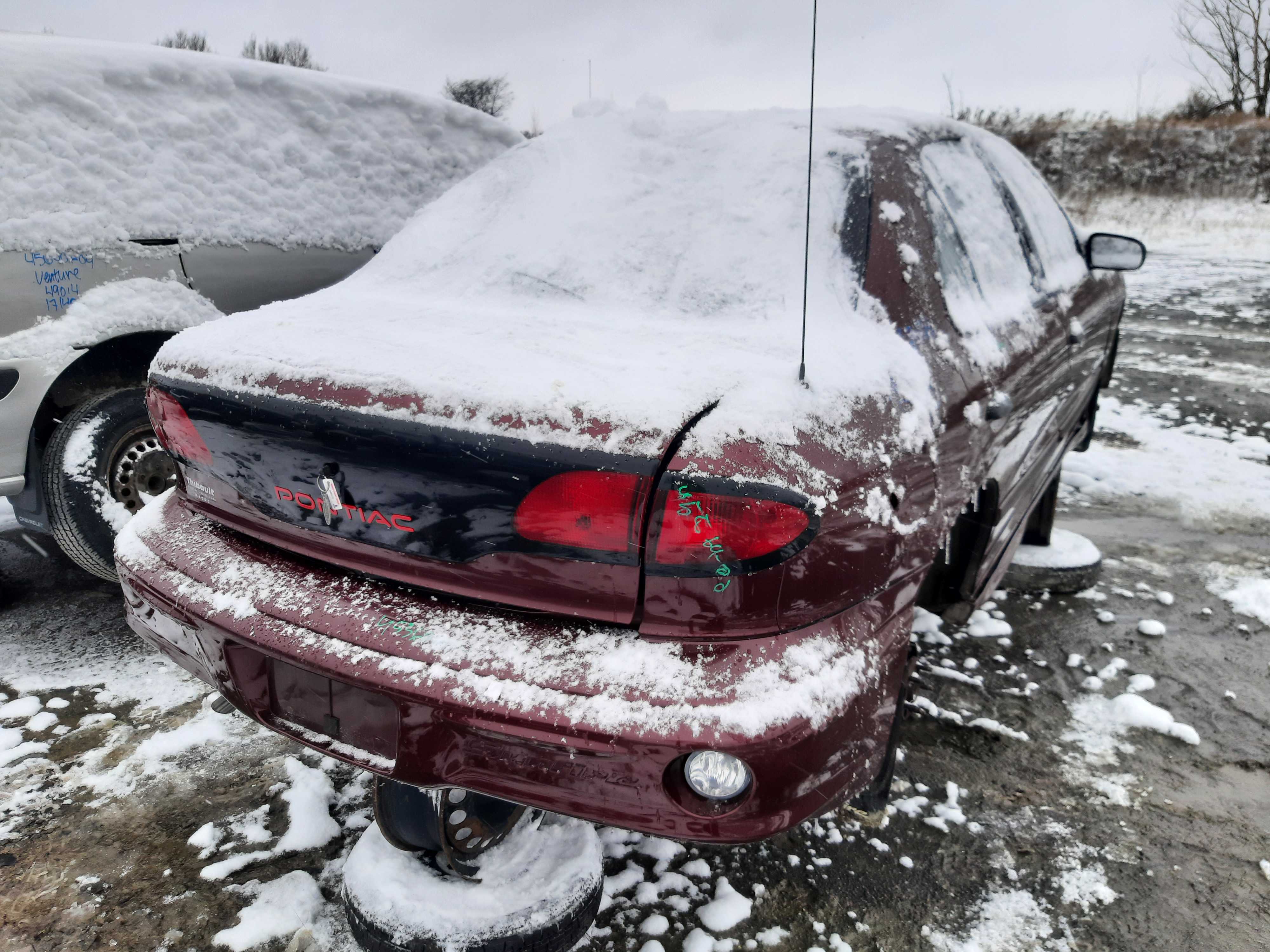 PONTIAC SUNFIRE 2002