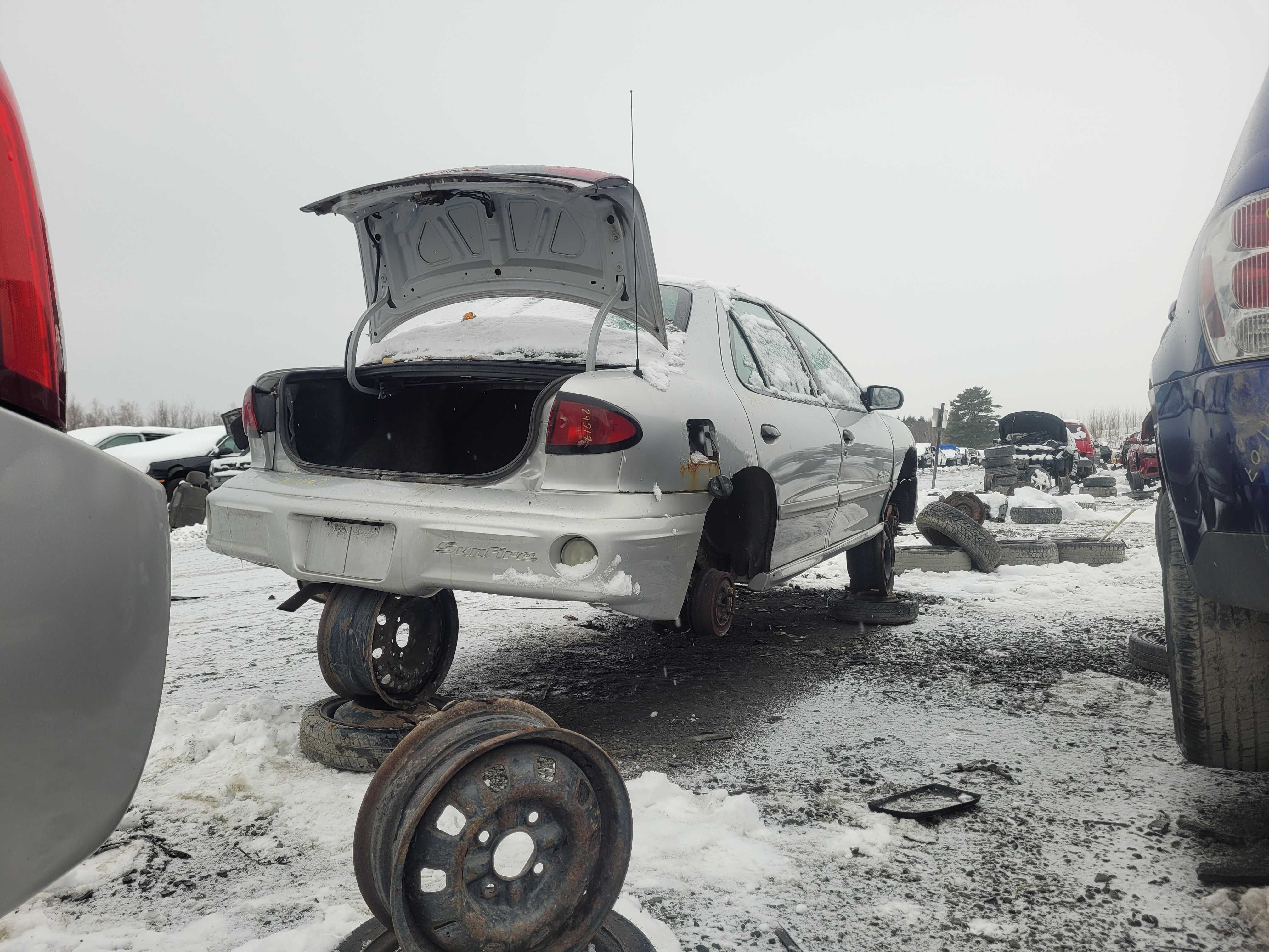 PONTIAC SUNFIRE 2002