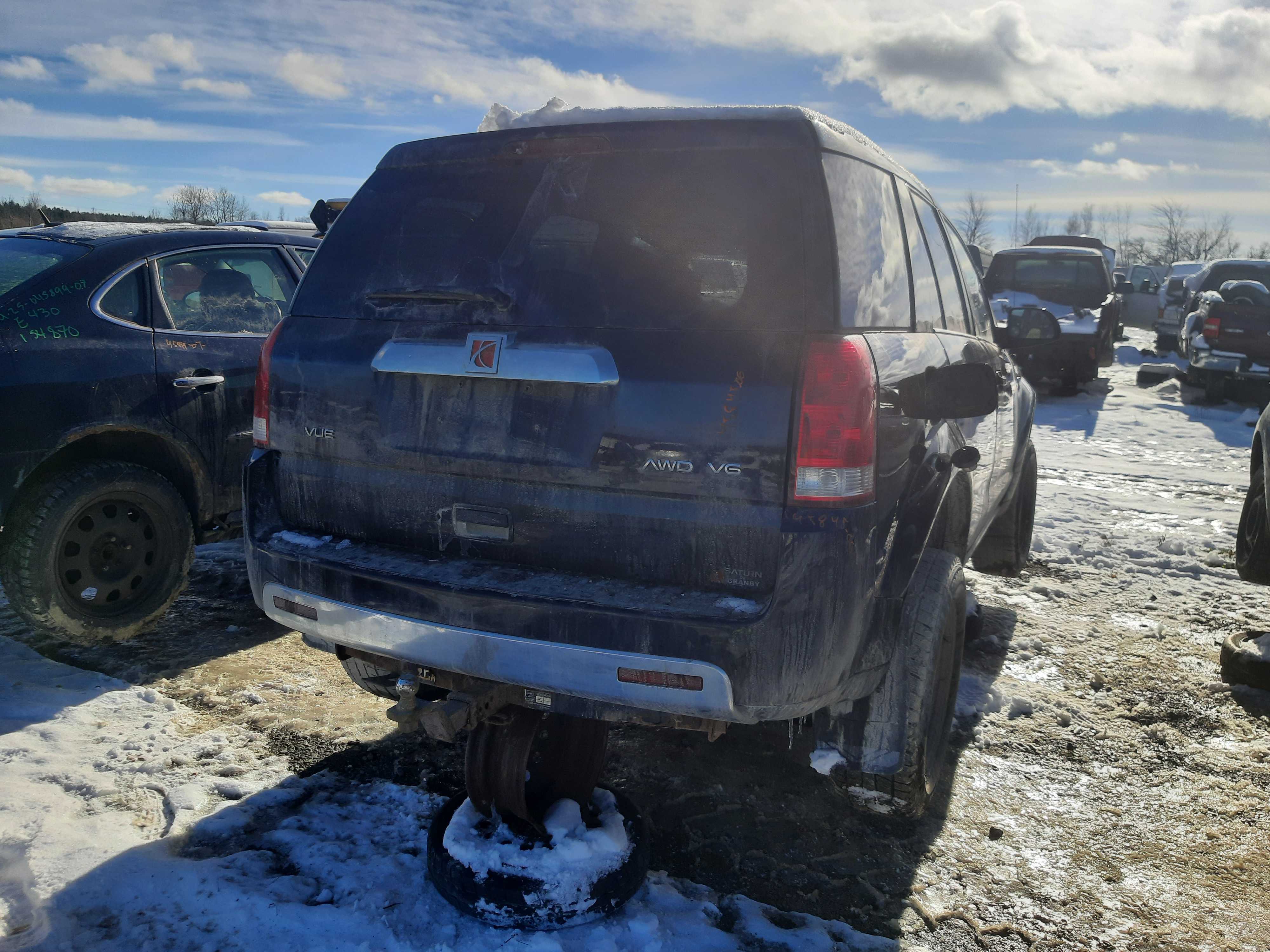 SATURN VUE 2006
