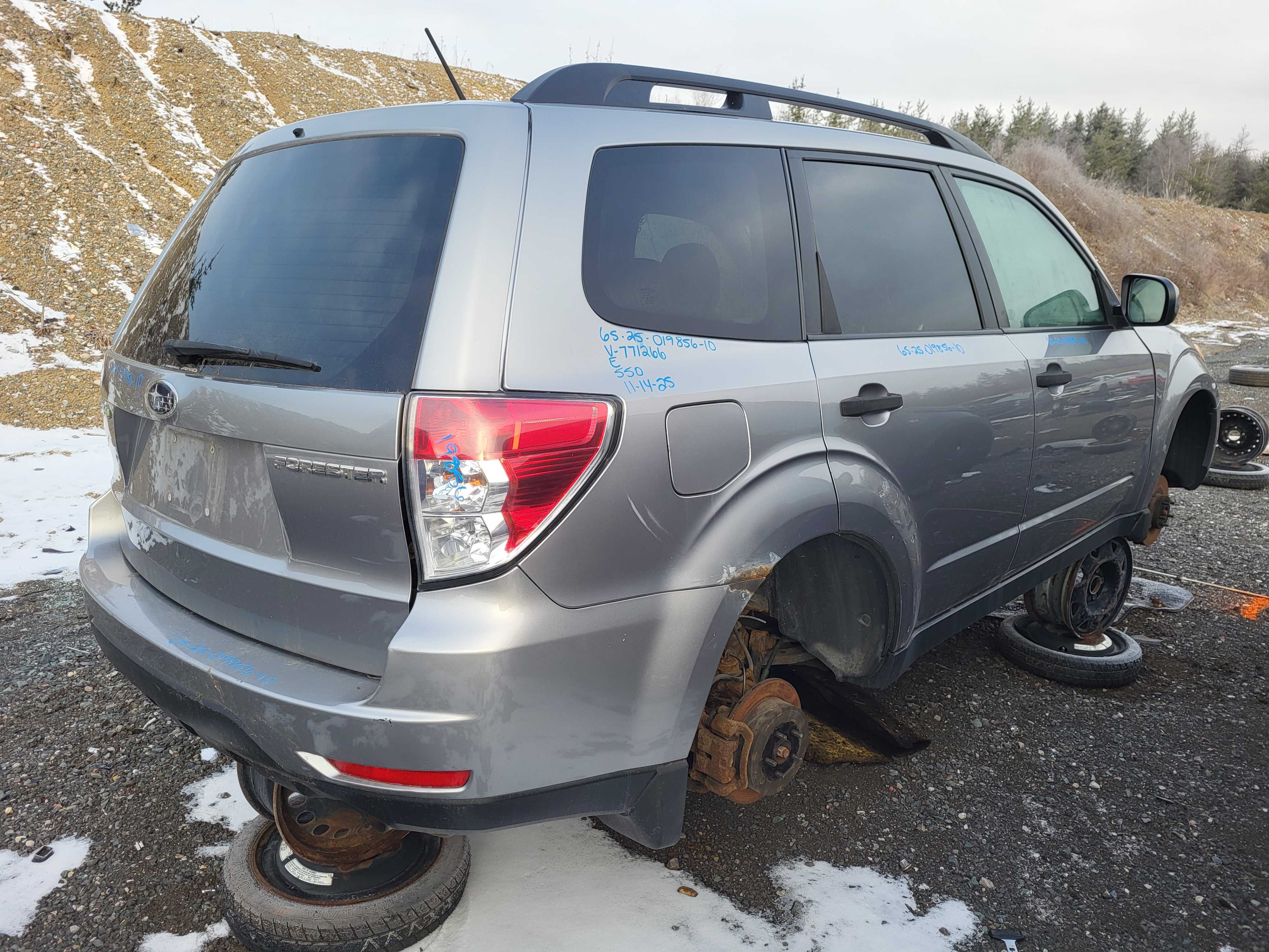 SUBARU FORESTER 2010