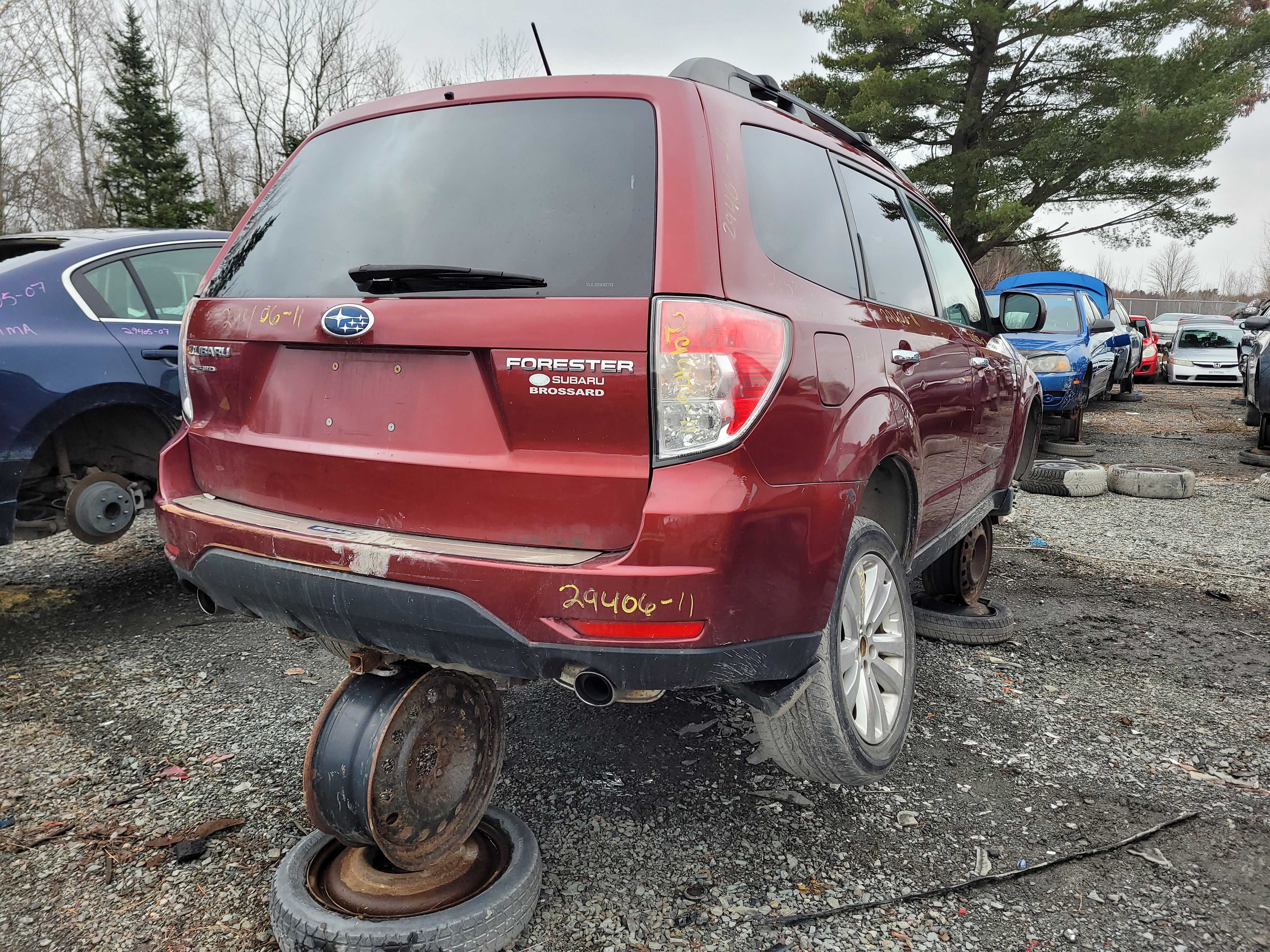 SUBARU FORESTER 2011