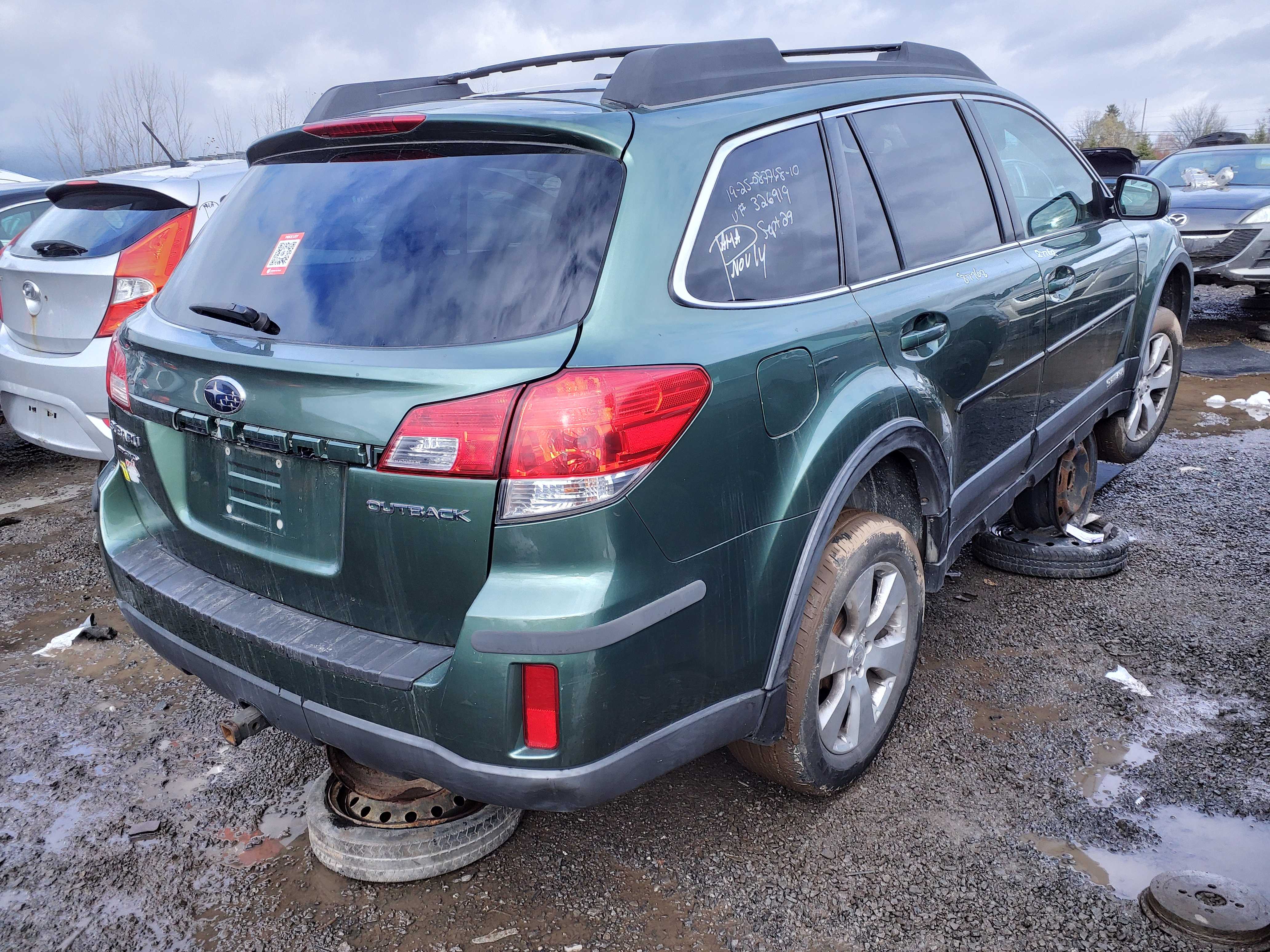 SUBARU OUTBACK 2010