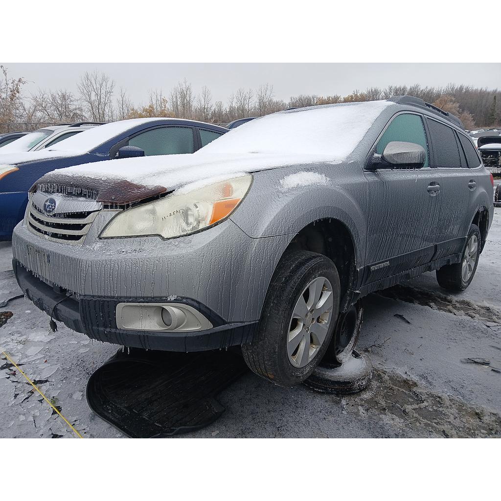 SUBARU OUTBACK 2011