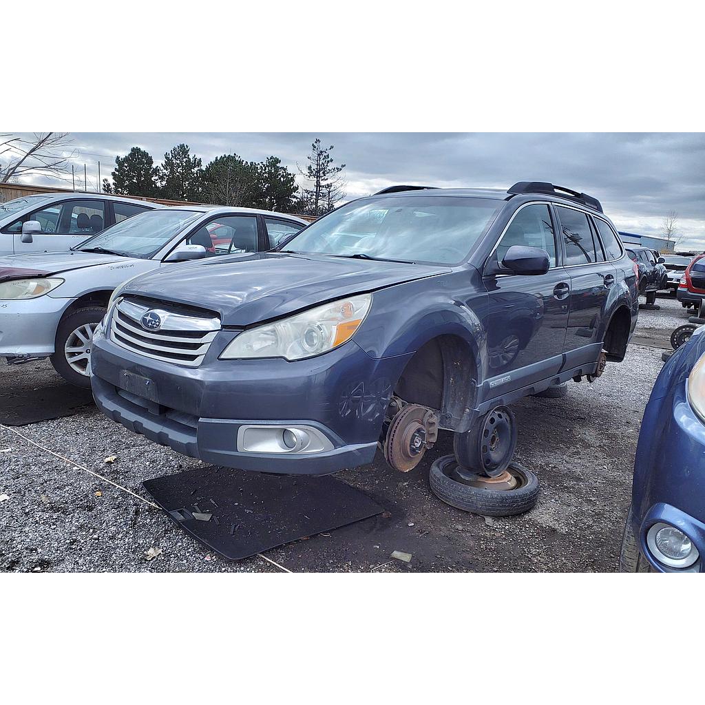 SUBARU OUTBACK 2011