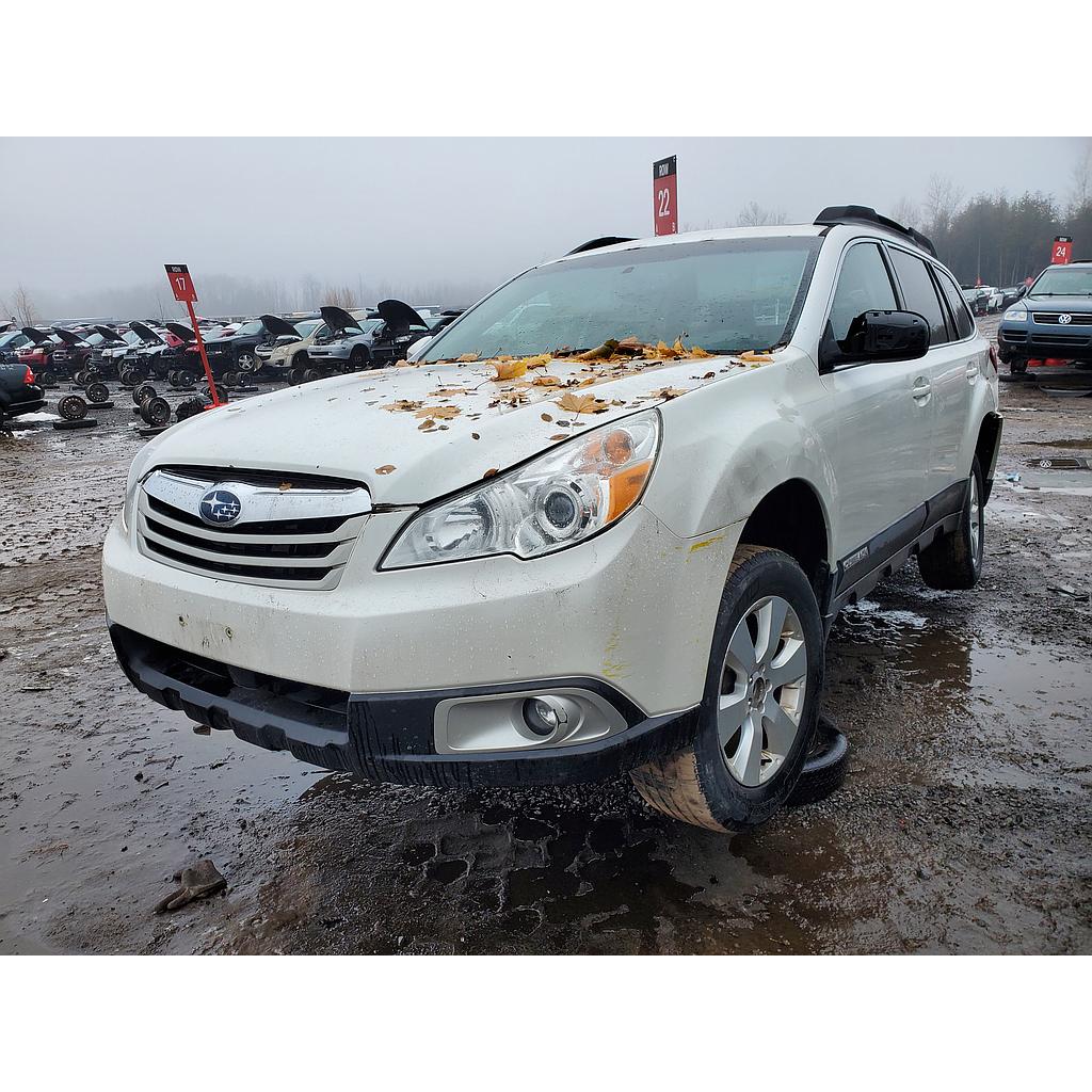 SUBARU OUTBACK 2012