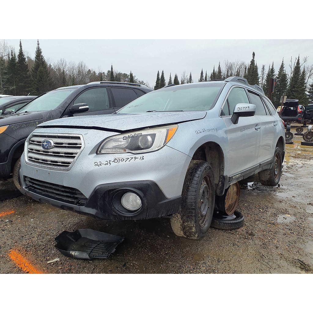 SUBARU OUTBACK 2015