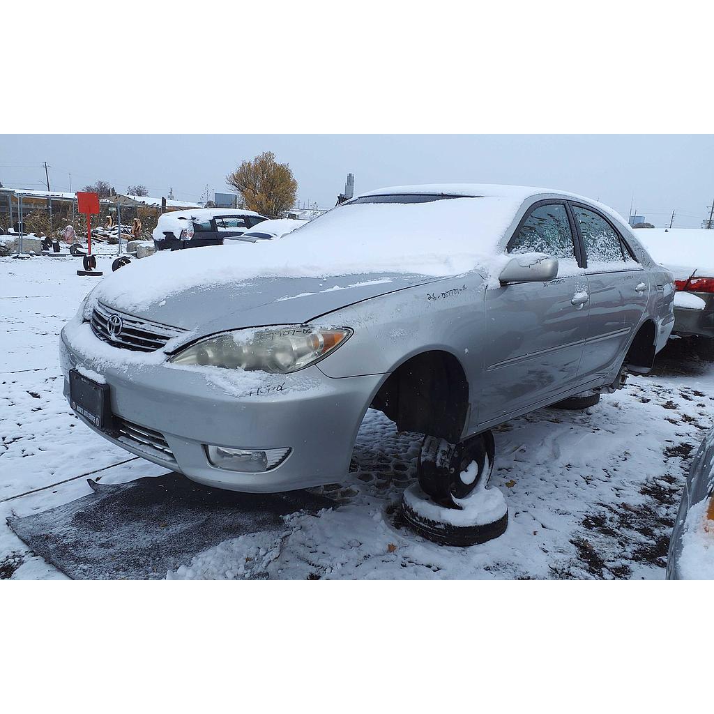 TOYOTA CAMRY 2006