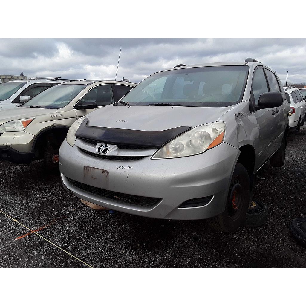 TOYOTA SIENNA 2006
