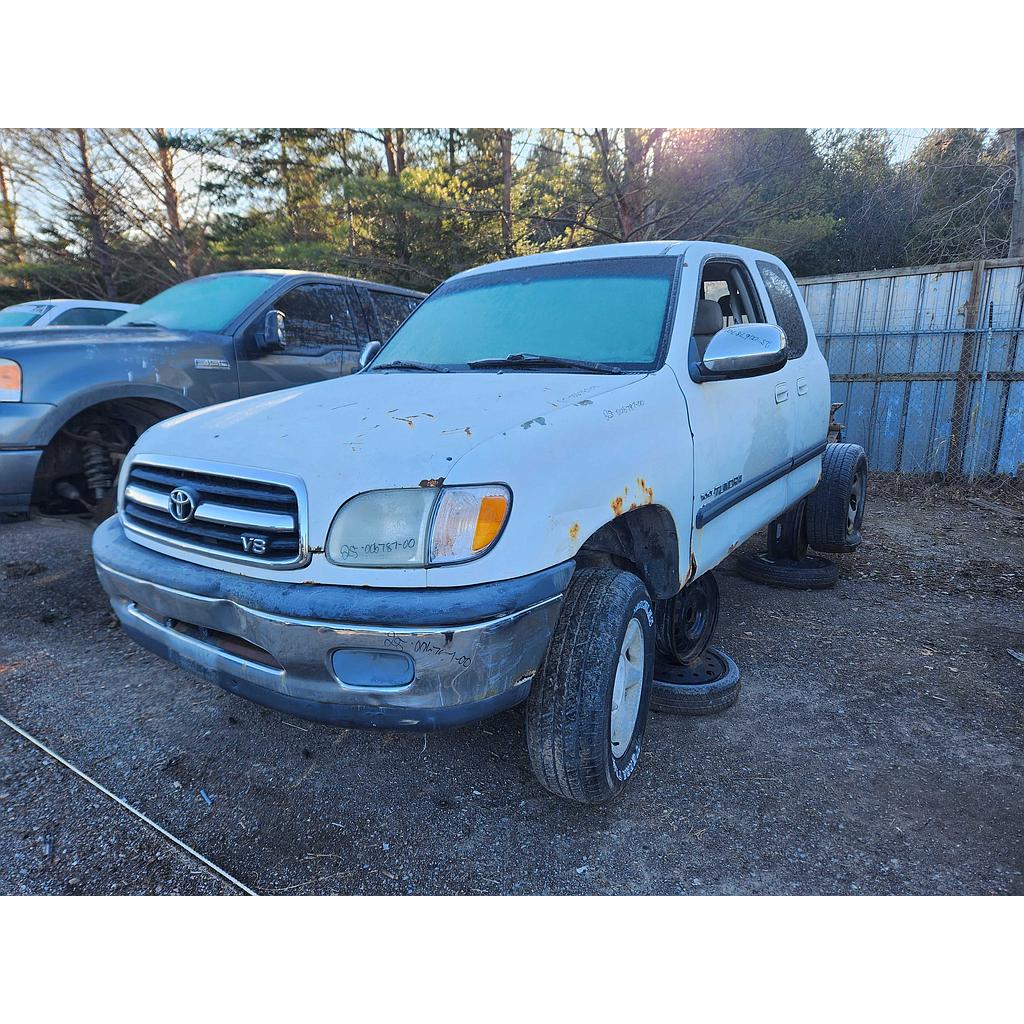 TOYOTA TUNDRA 2000