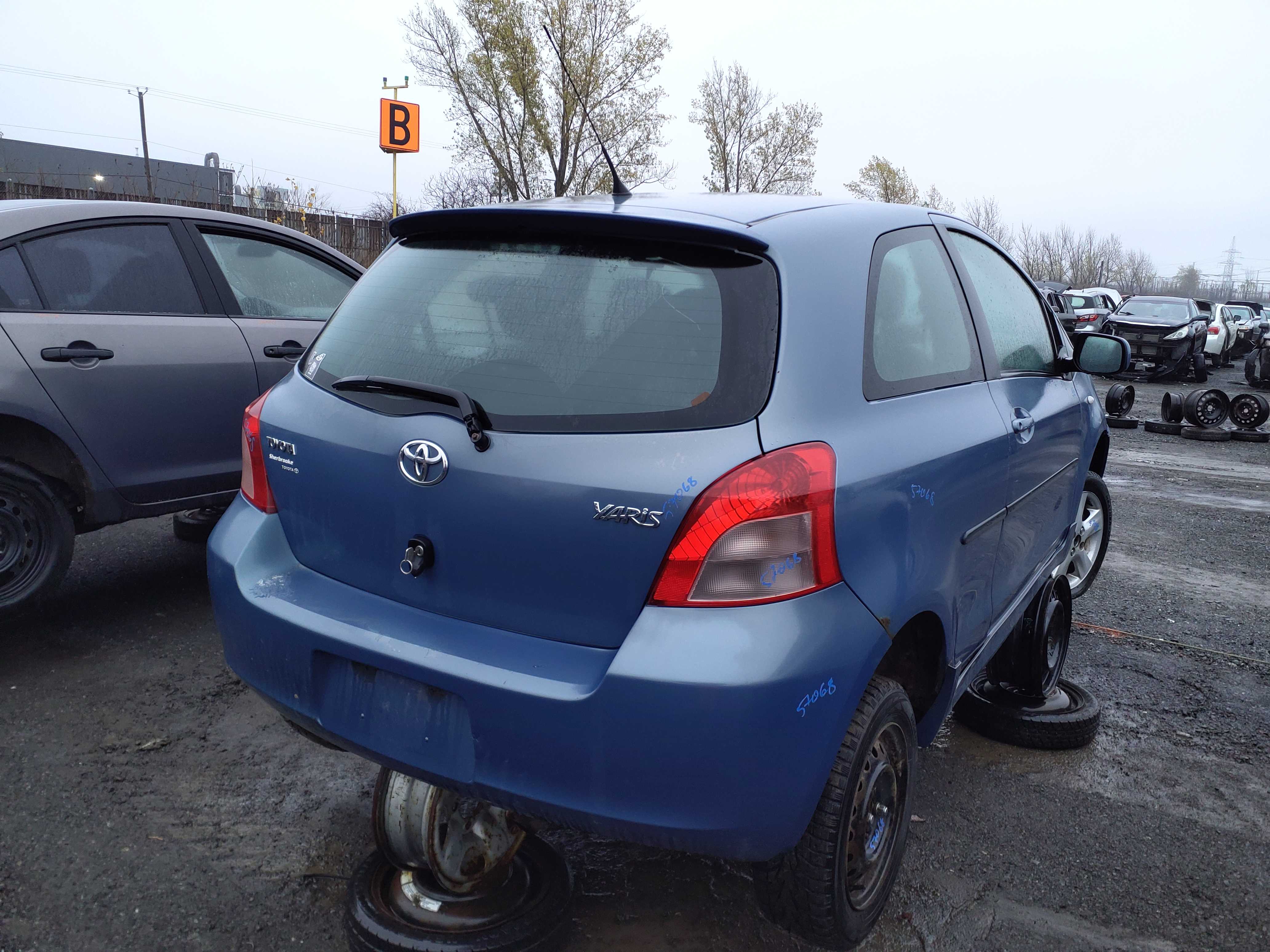 TOYOTA YARIS 2006