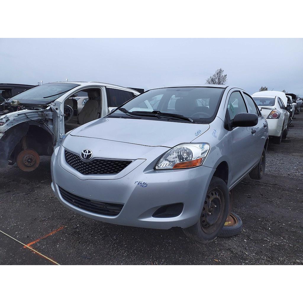 TOYOTA YARIS 2010