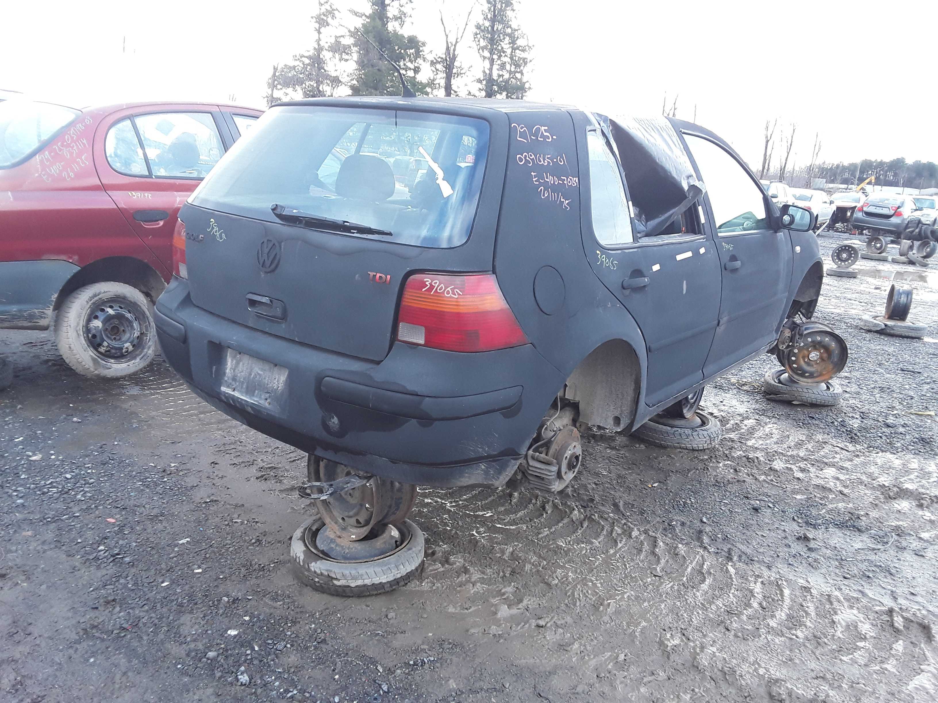 VOLKSWAGEN GOLF 2001