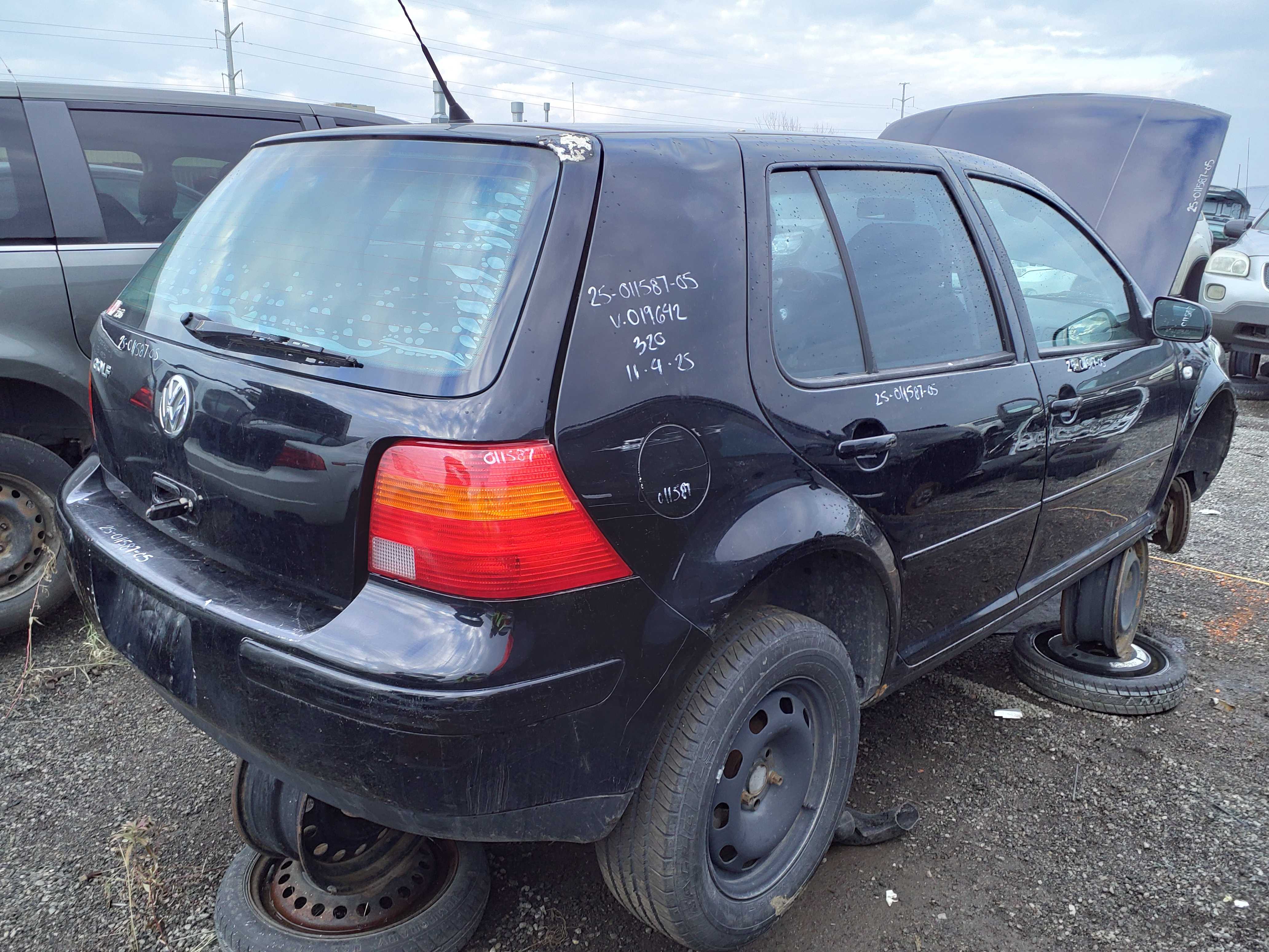 VOLKSWAGEN GOLF 2005