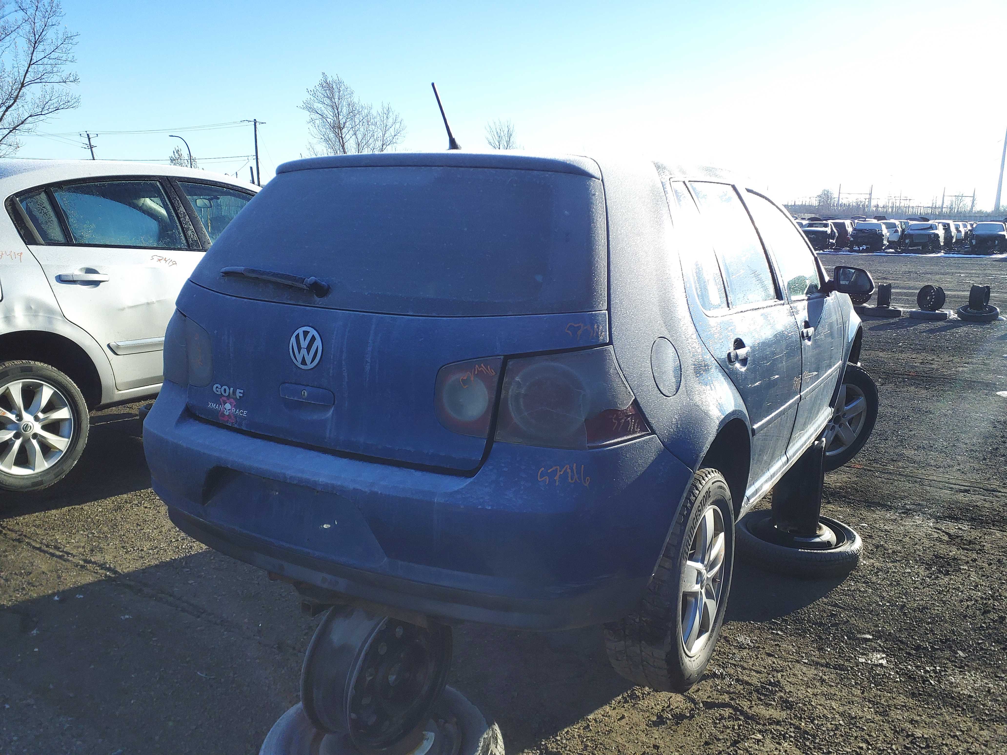 VOLKSWAGEN GOLF 2010