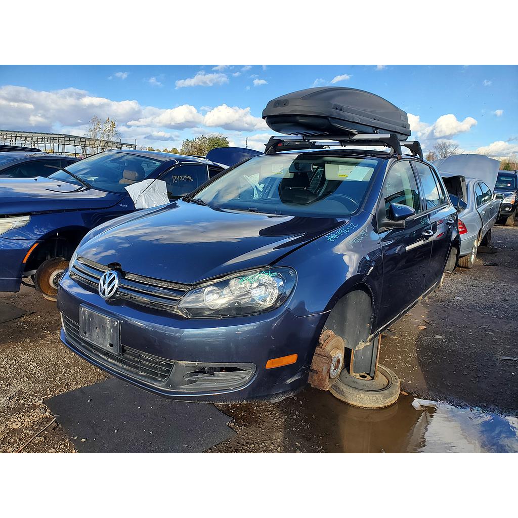 VOLKSWAGEN GOLF 2012