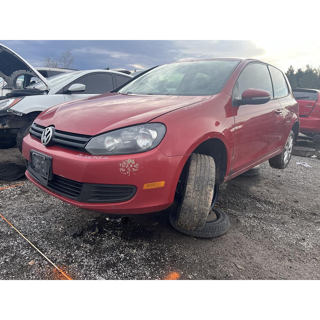 VOLKSWAGEN GOLF 2012