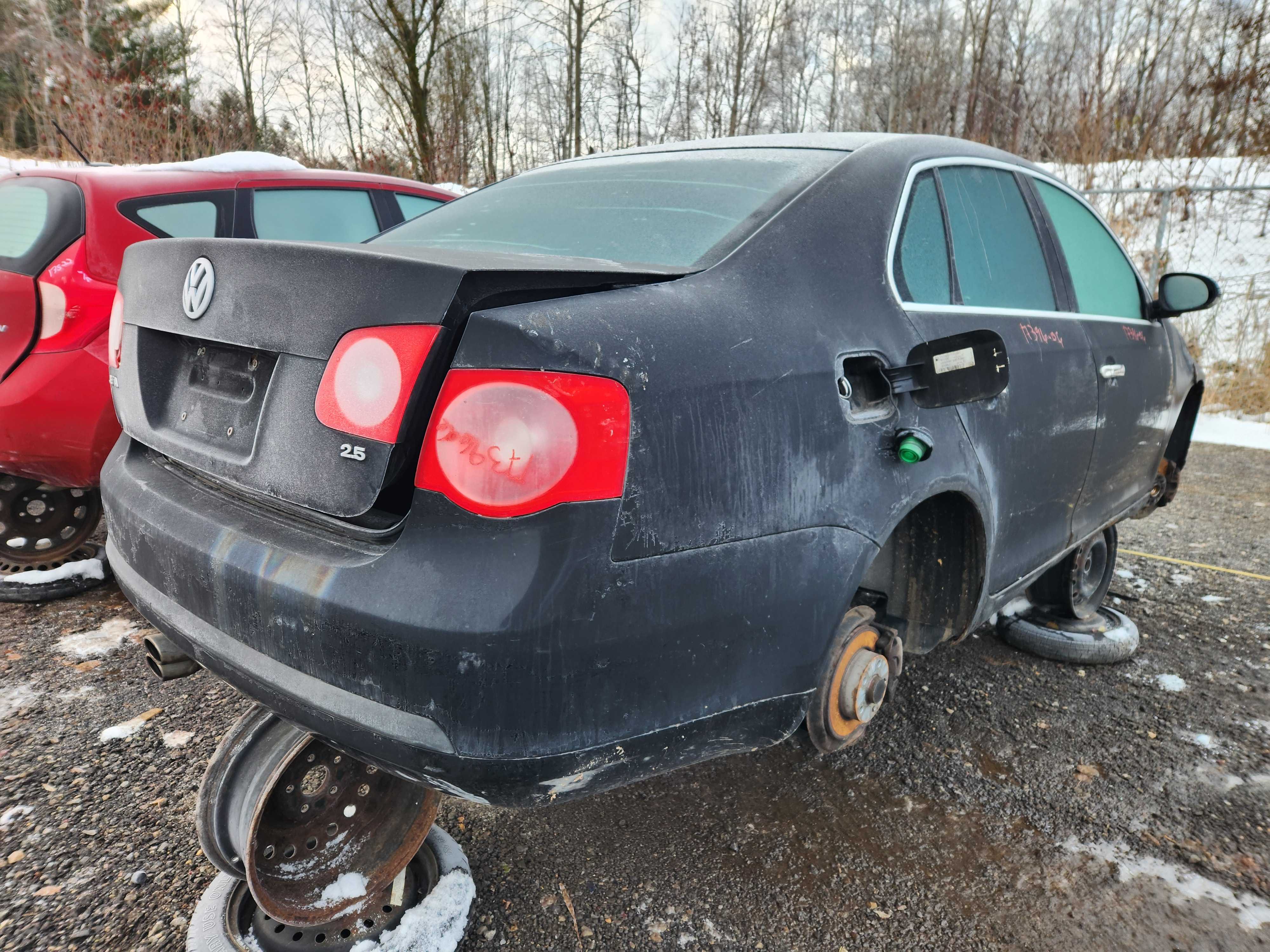 VOLKSWAGEN JETTA 2006