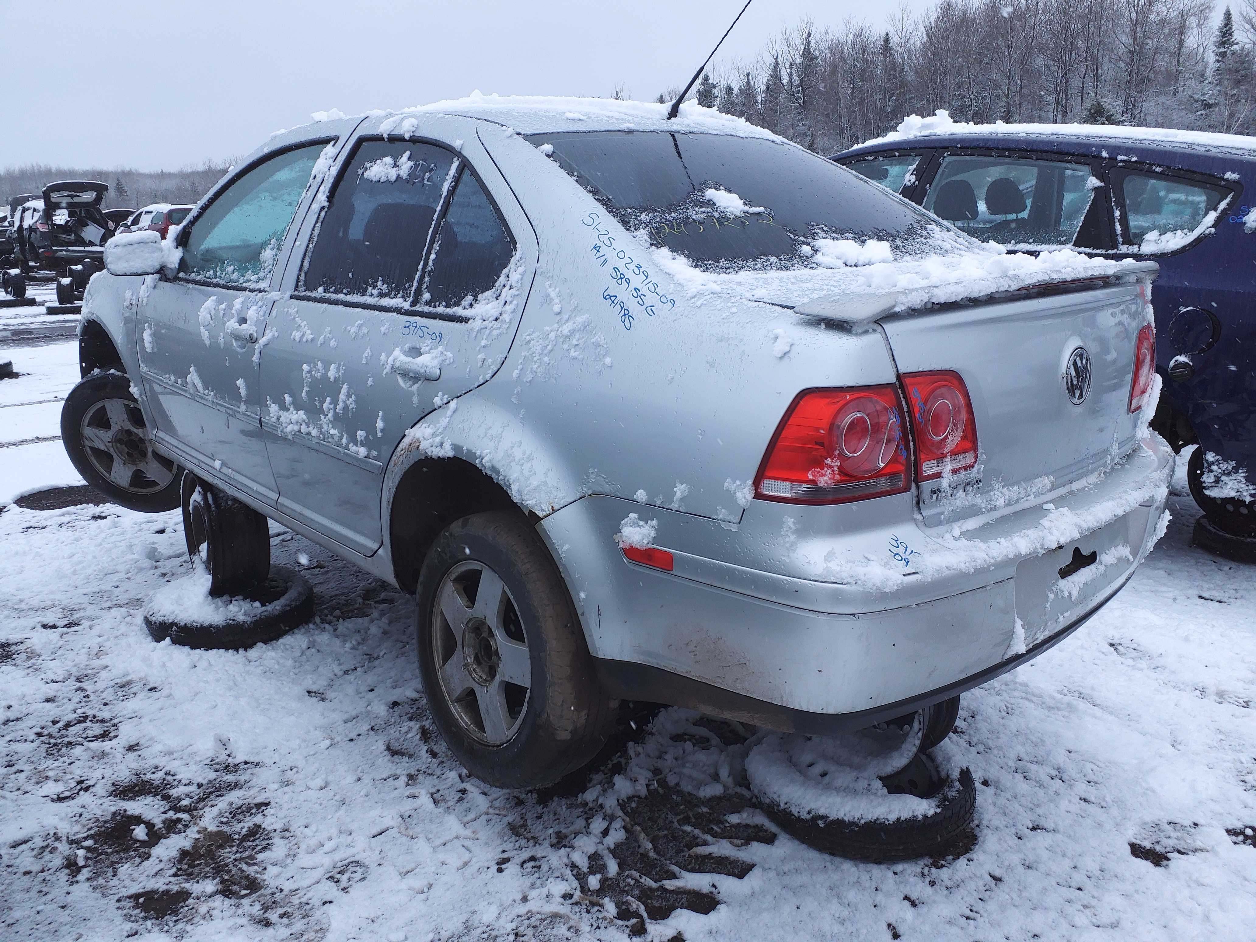 VOLKSWAGEN JETTA 2009