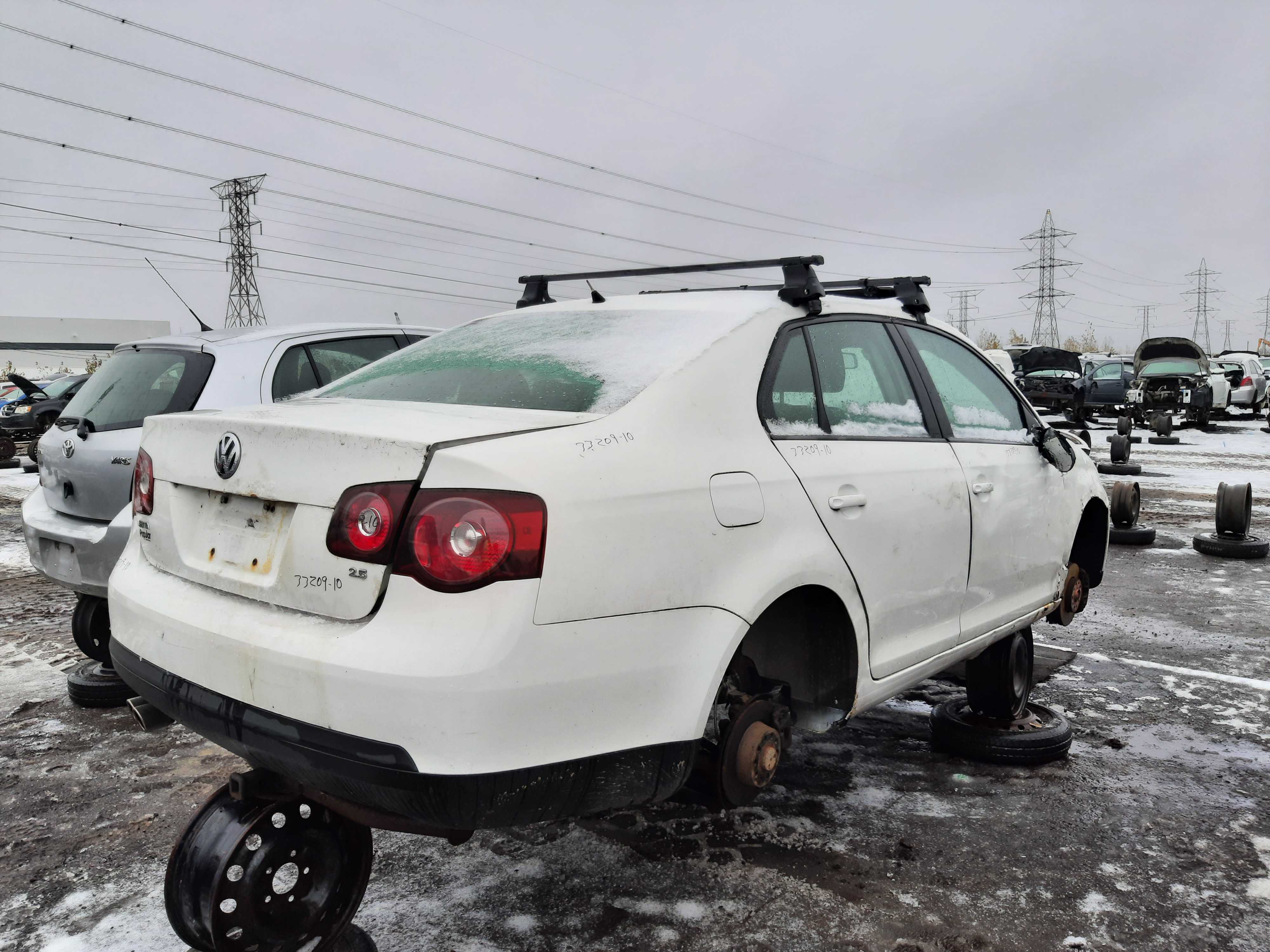 VOLKSWAGEN JETTA 2010