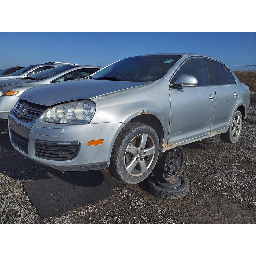 VOLKSWAGEN JETTA 2010