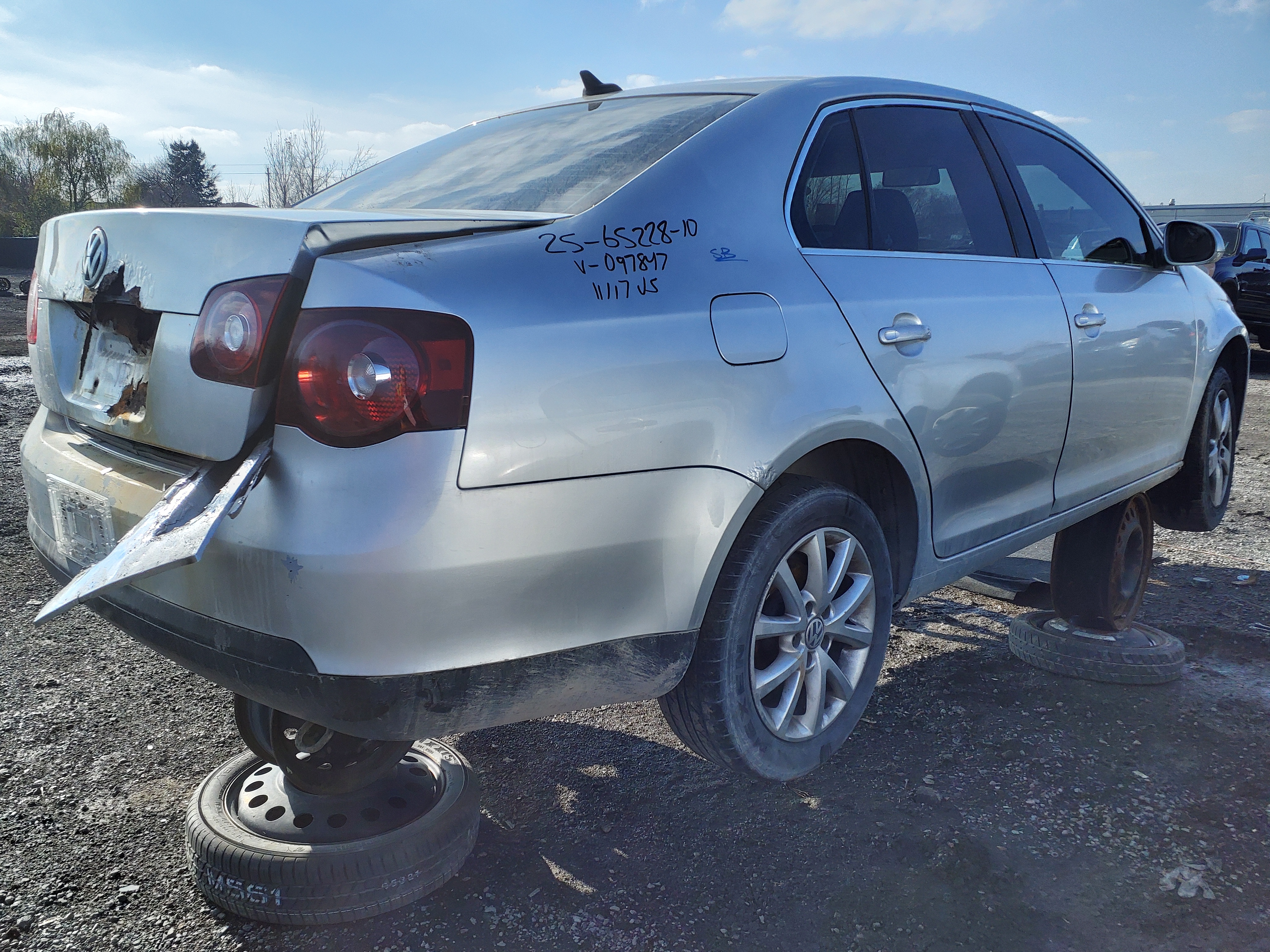 VOLKSWAGEN JETTA 2010