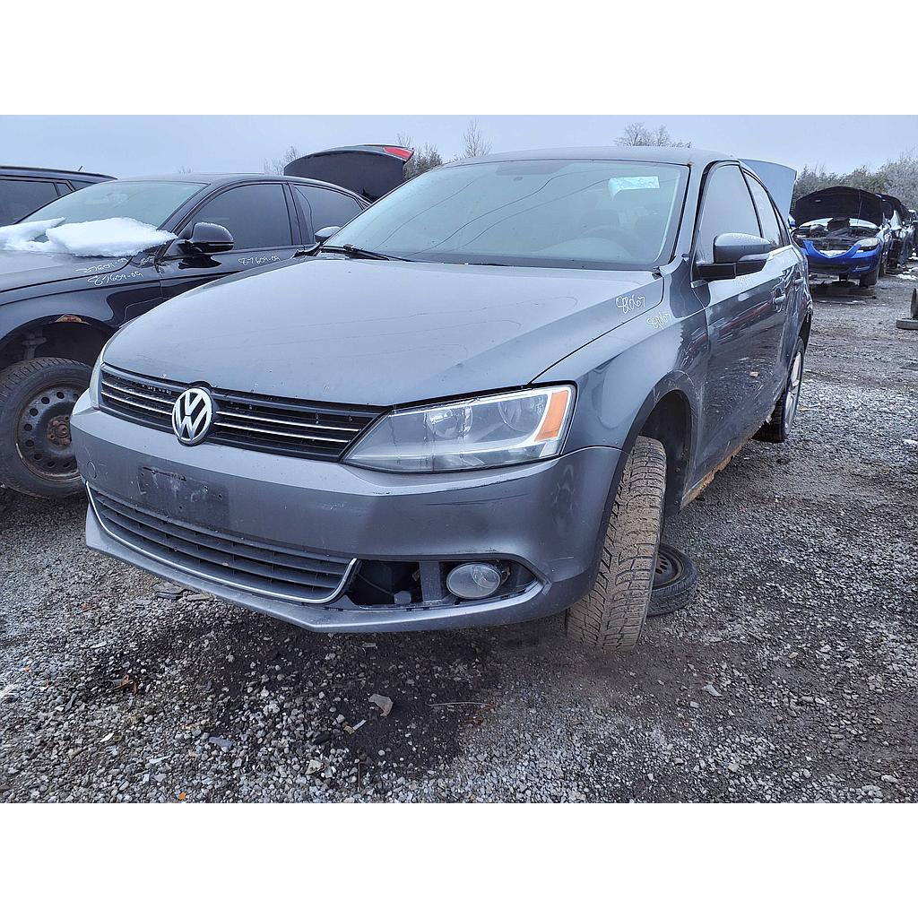 VOLKSWAGEN JETTA 2011