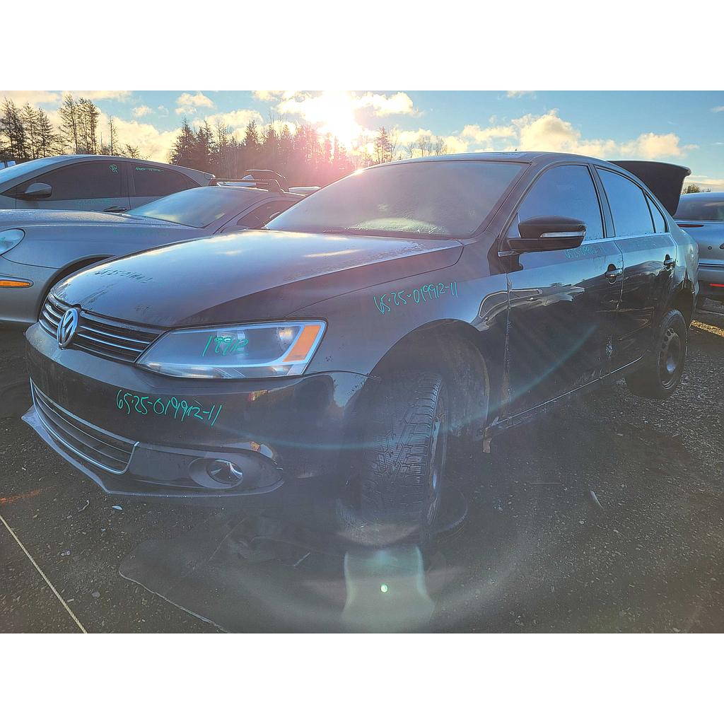 VOLKSWAGEN JETTA 2011