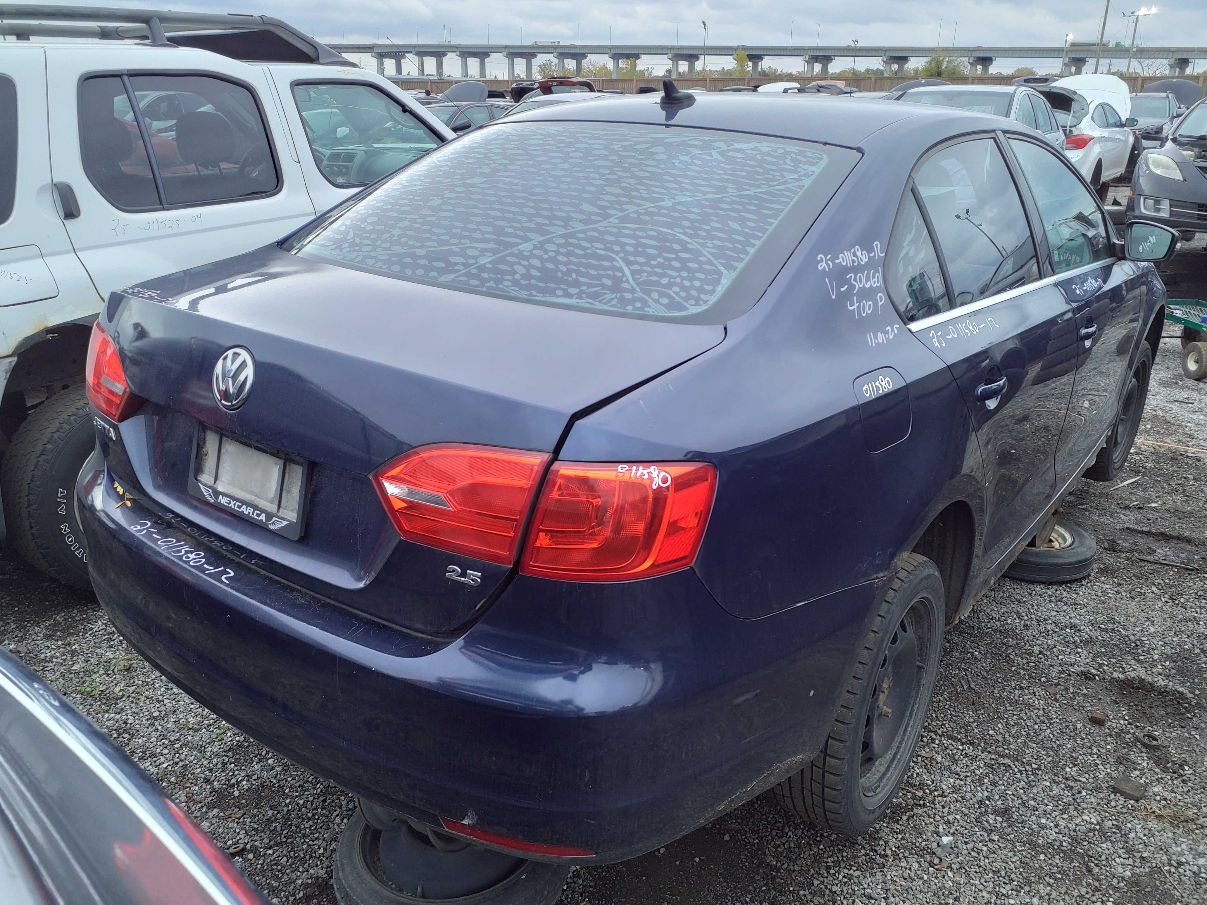 VOLKSWAGEN JETTA 2012