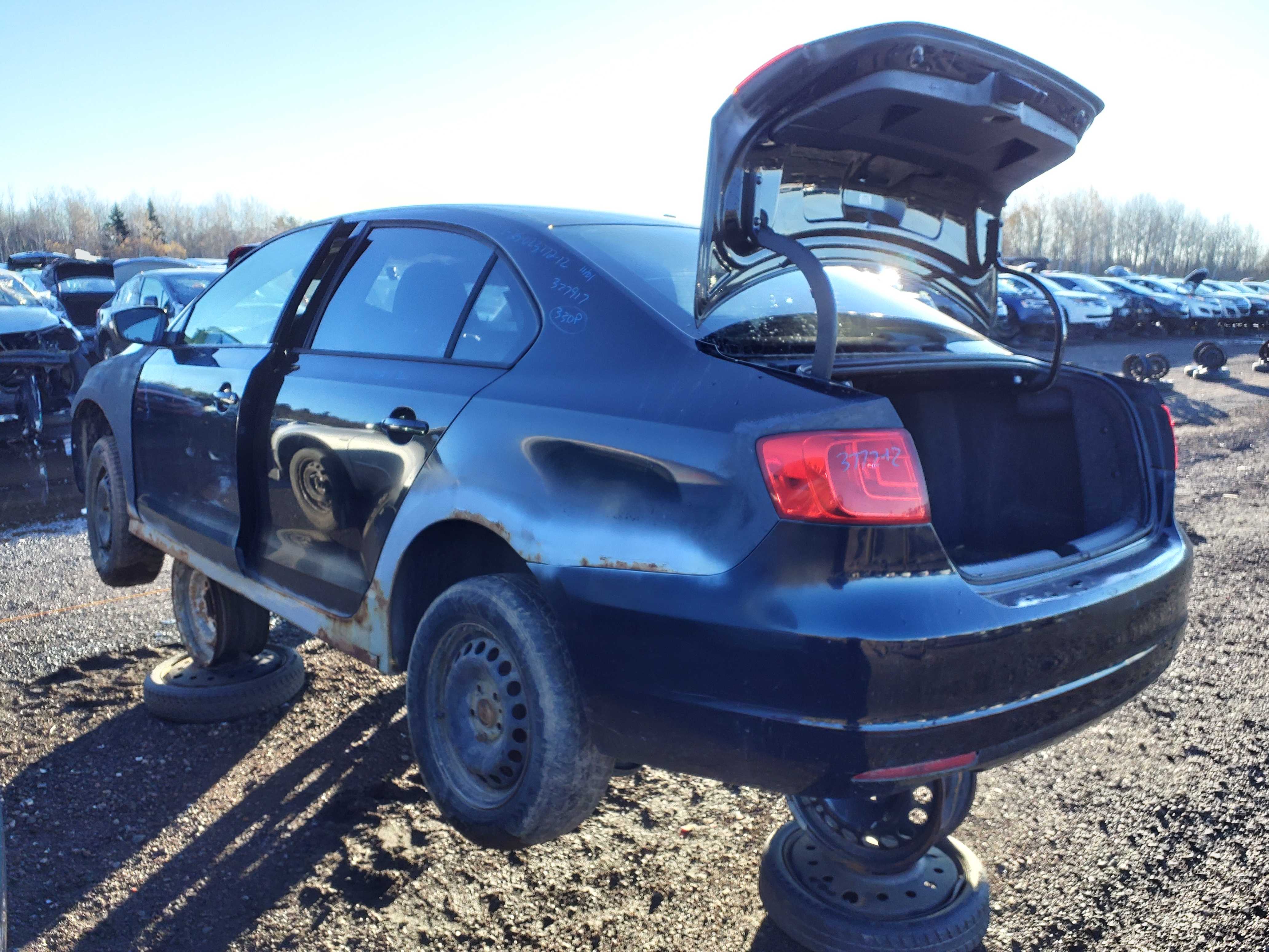 VOLKSWAGEN JETTA 2012