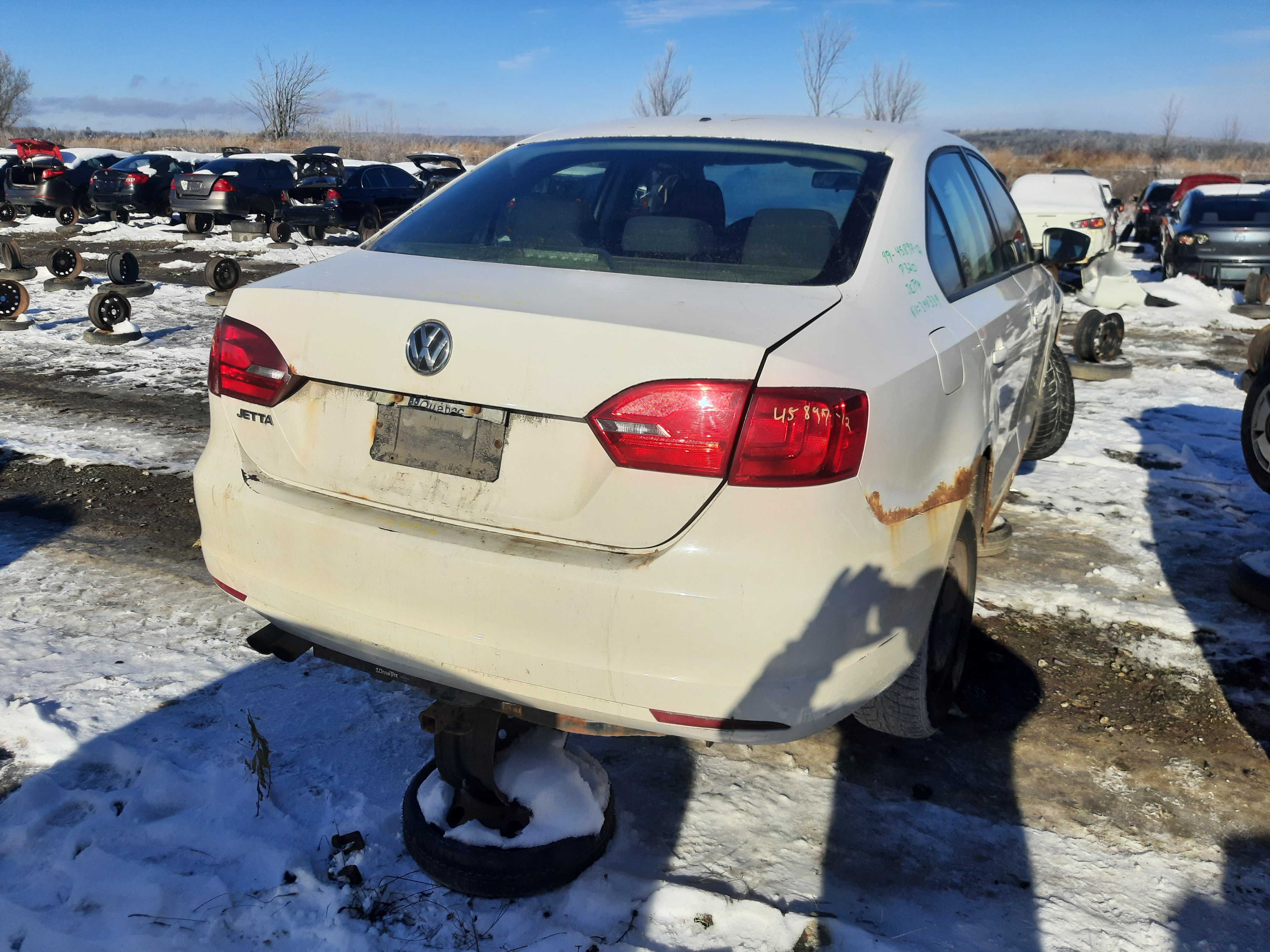 VOLKSWAGEN JETTA 2012