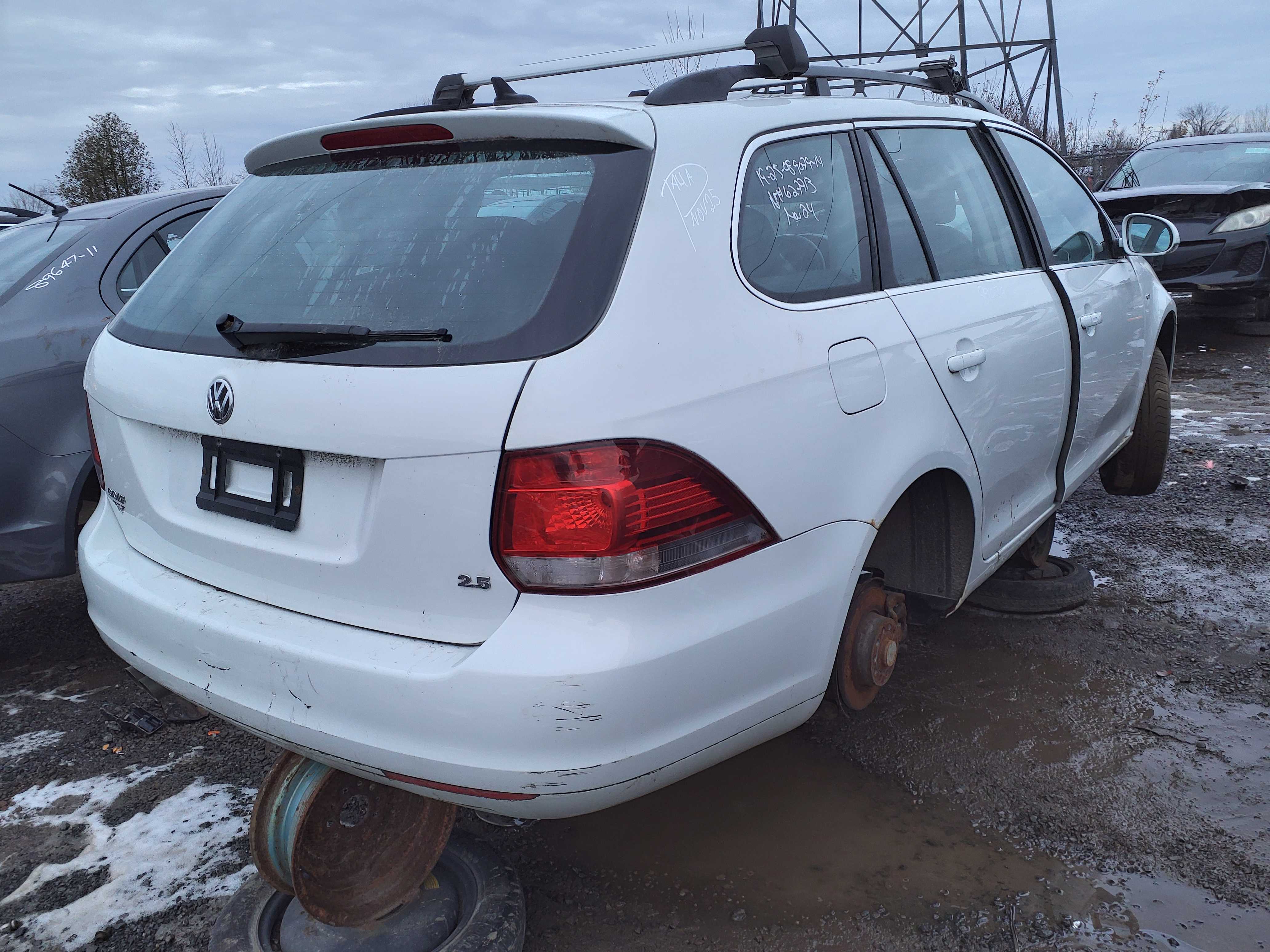 VOLKSWAGEN JETTA 2014