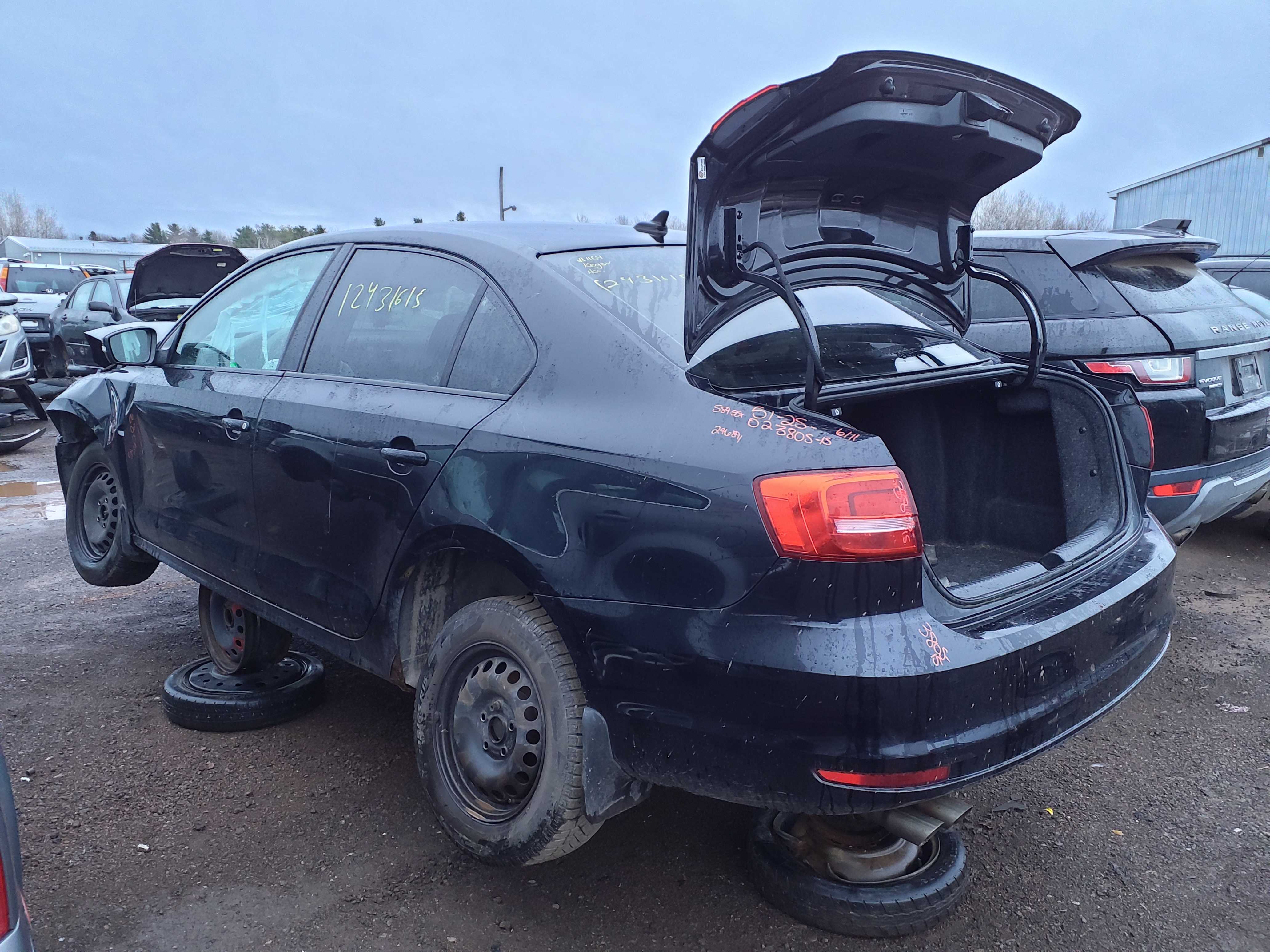 VOLKSWAGEN JETTA 2015