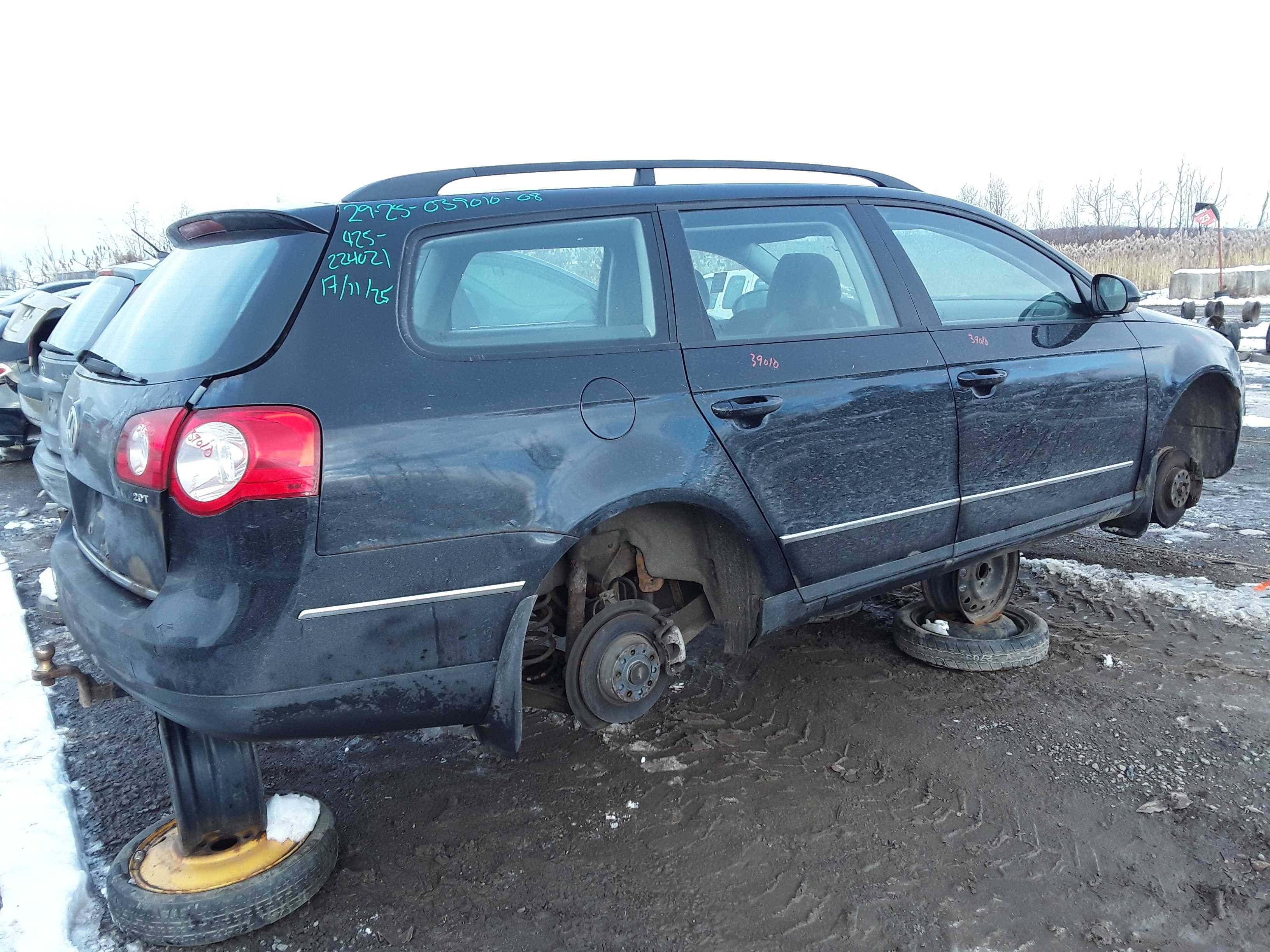 VOLKSWAGEN PASSAT 2008