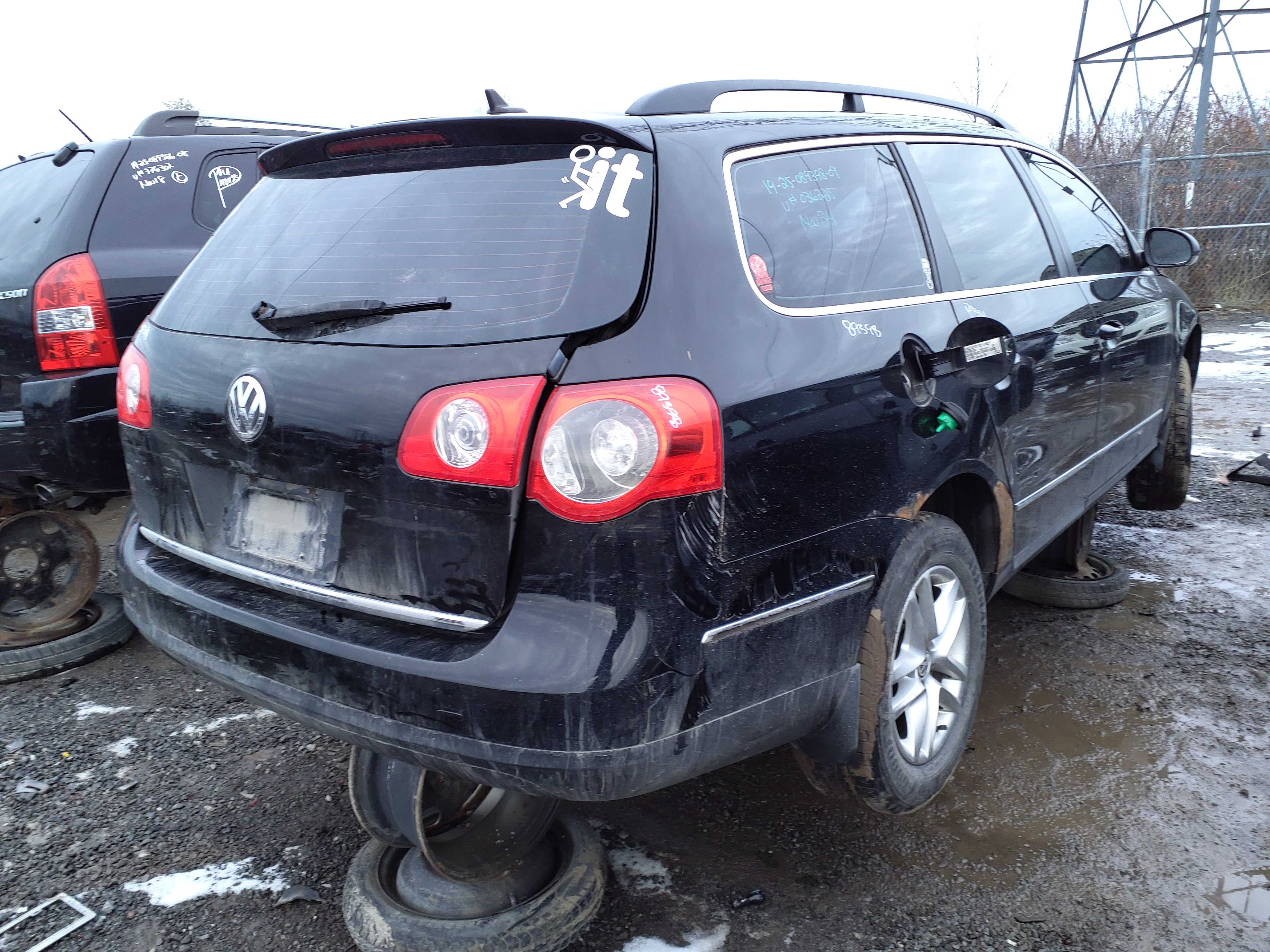 VOLKSWAGEN PASSAT 2009