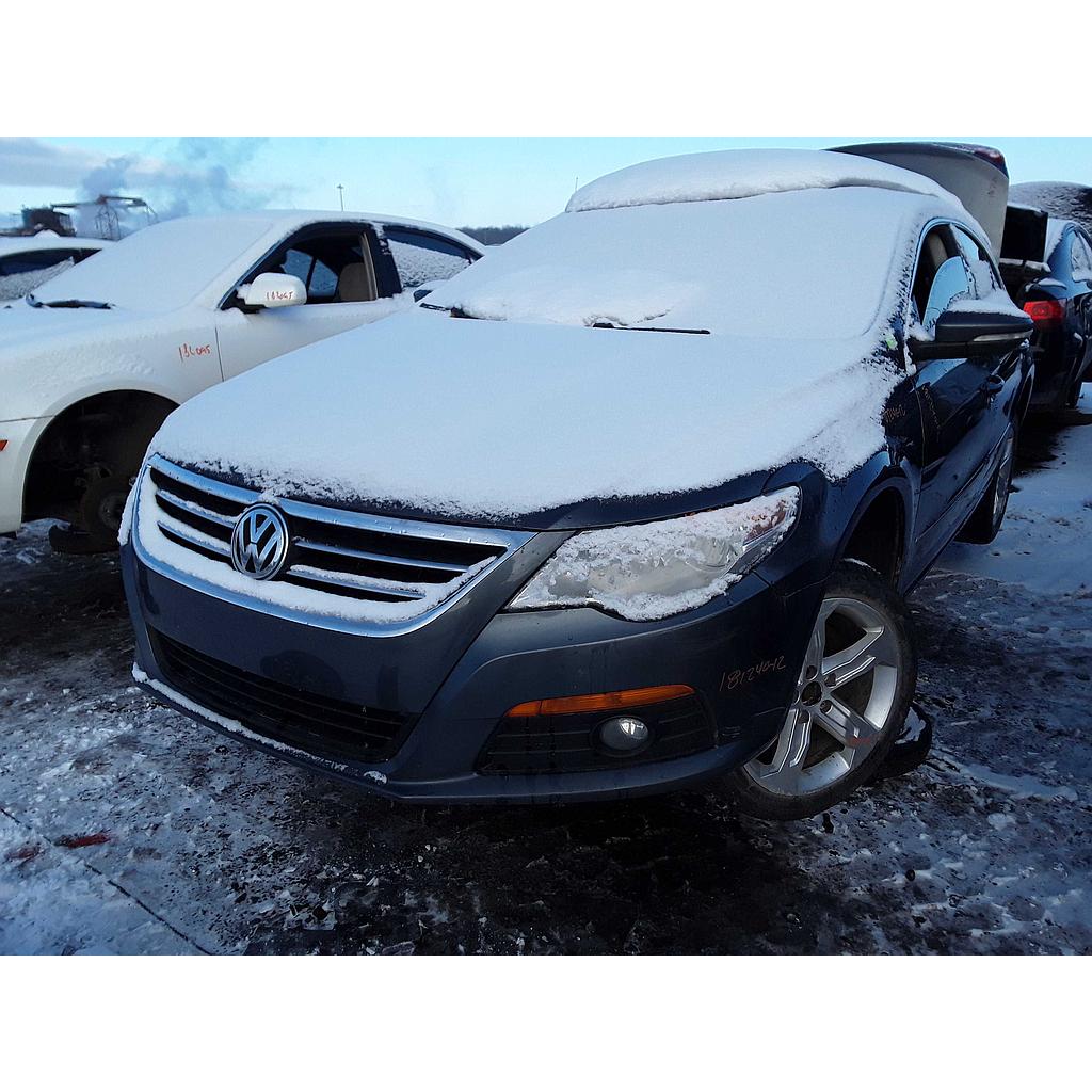 VOLKSWAGEN PASSAT 2012