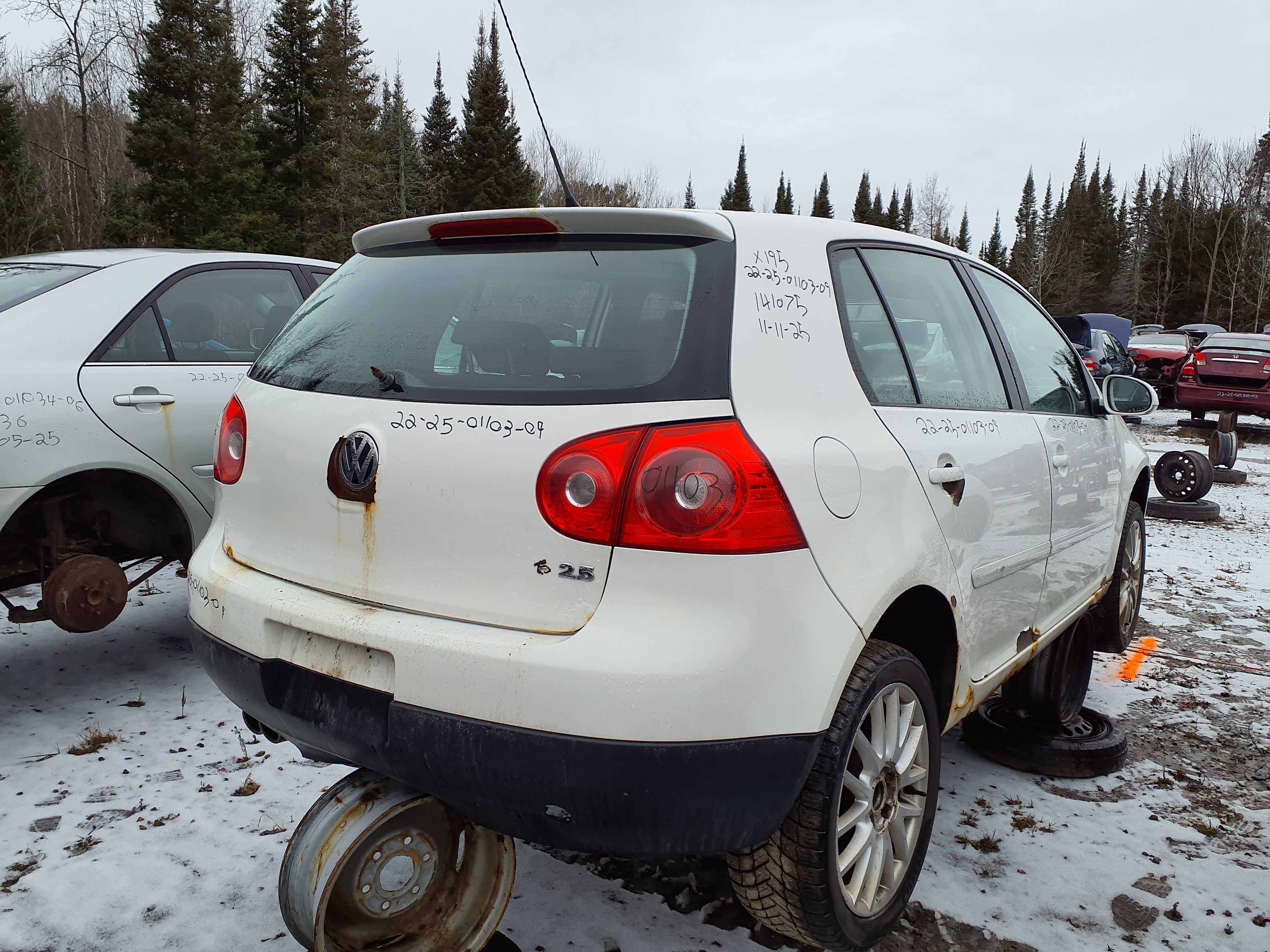 VOLKSWAGEN RABBIT 2009 | NorthBay | Kenny U-Pull