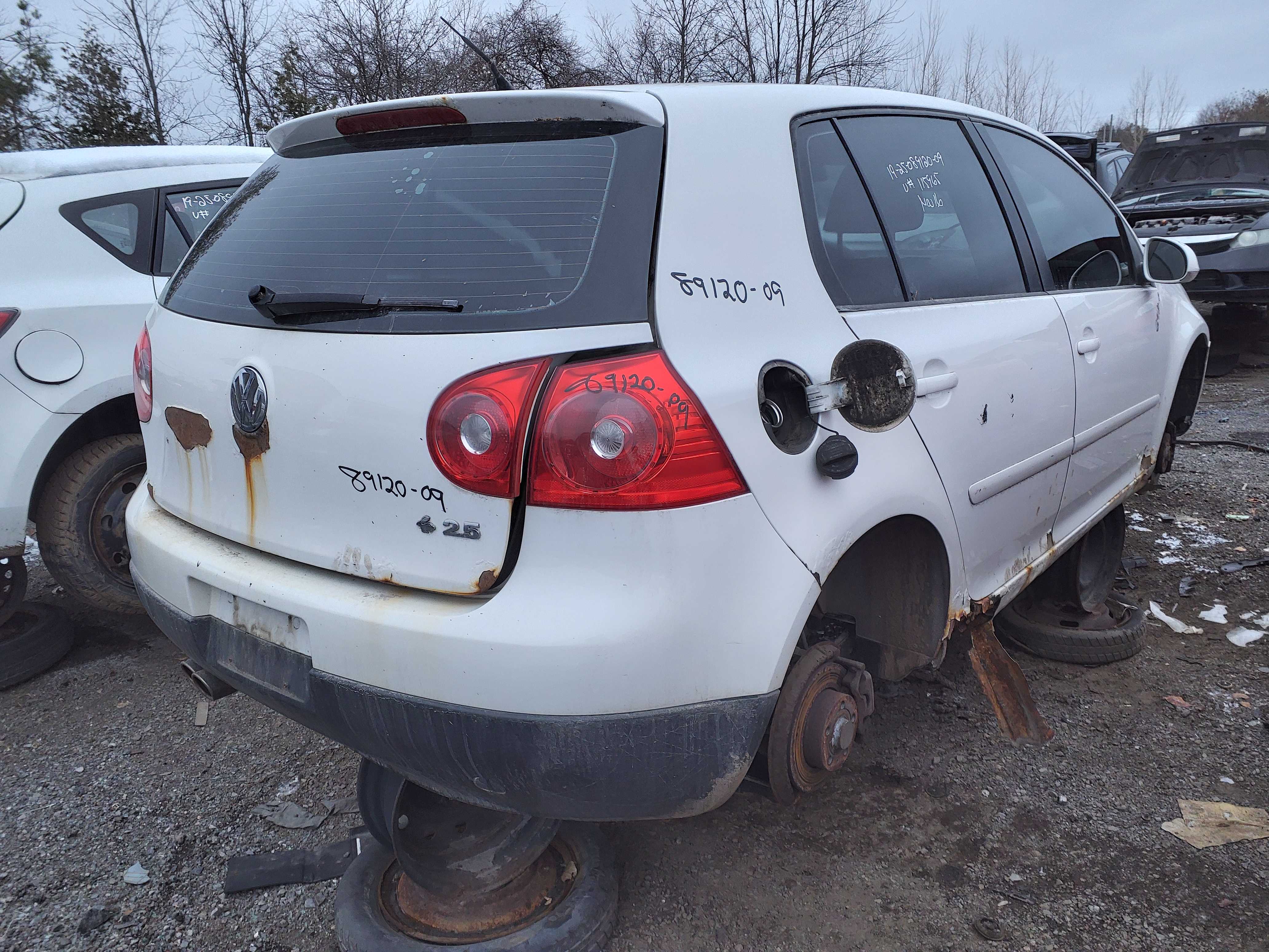 VOLKSWAGEN RABBIT 2009