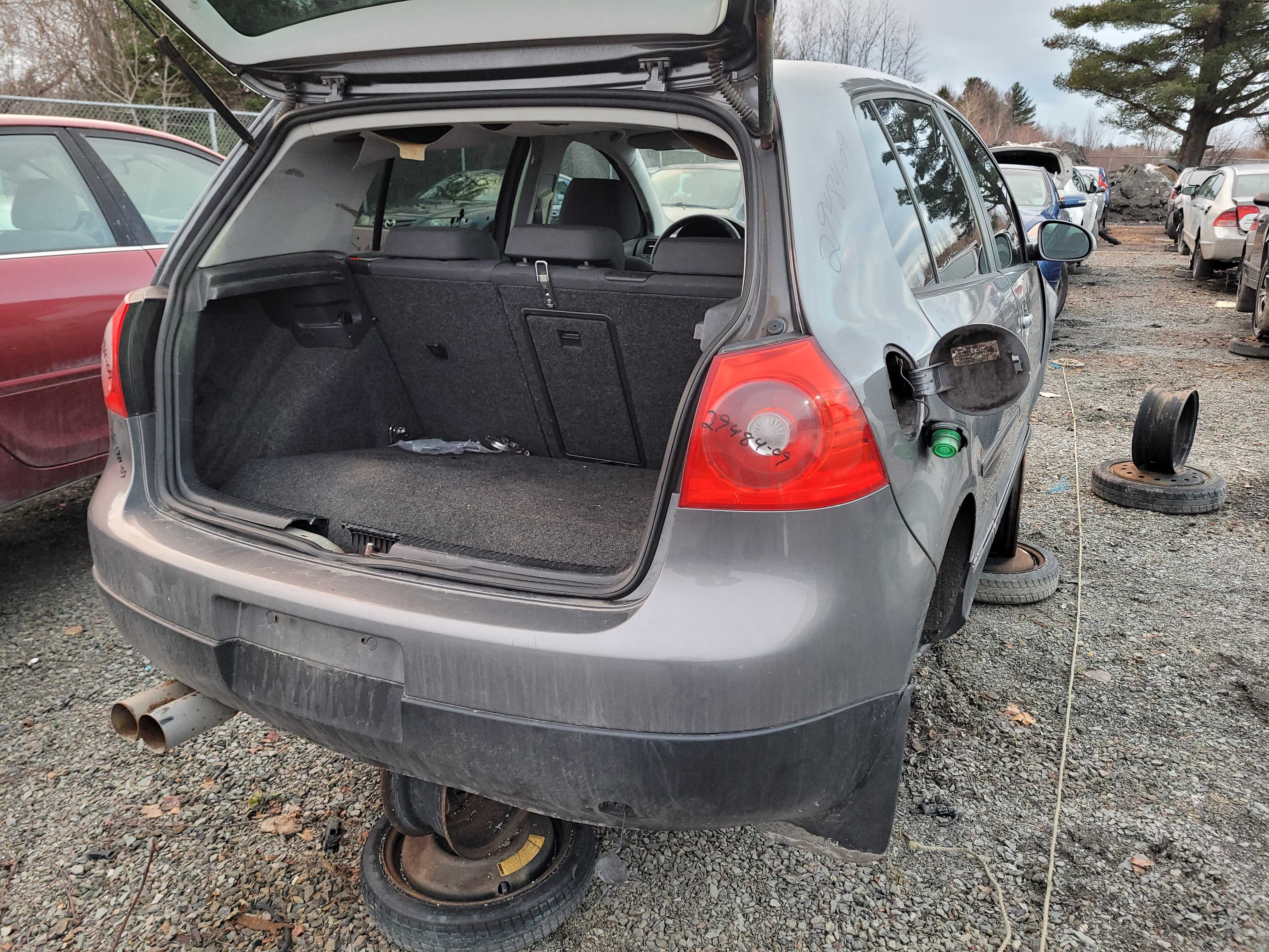 VOLKSWAGEN RABBIT 2009