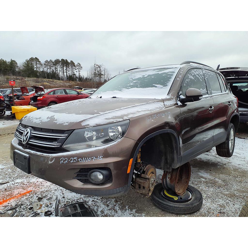 VOLKSWAGEN TIGUAN 2015