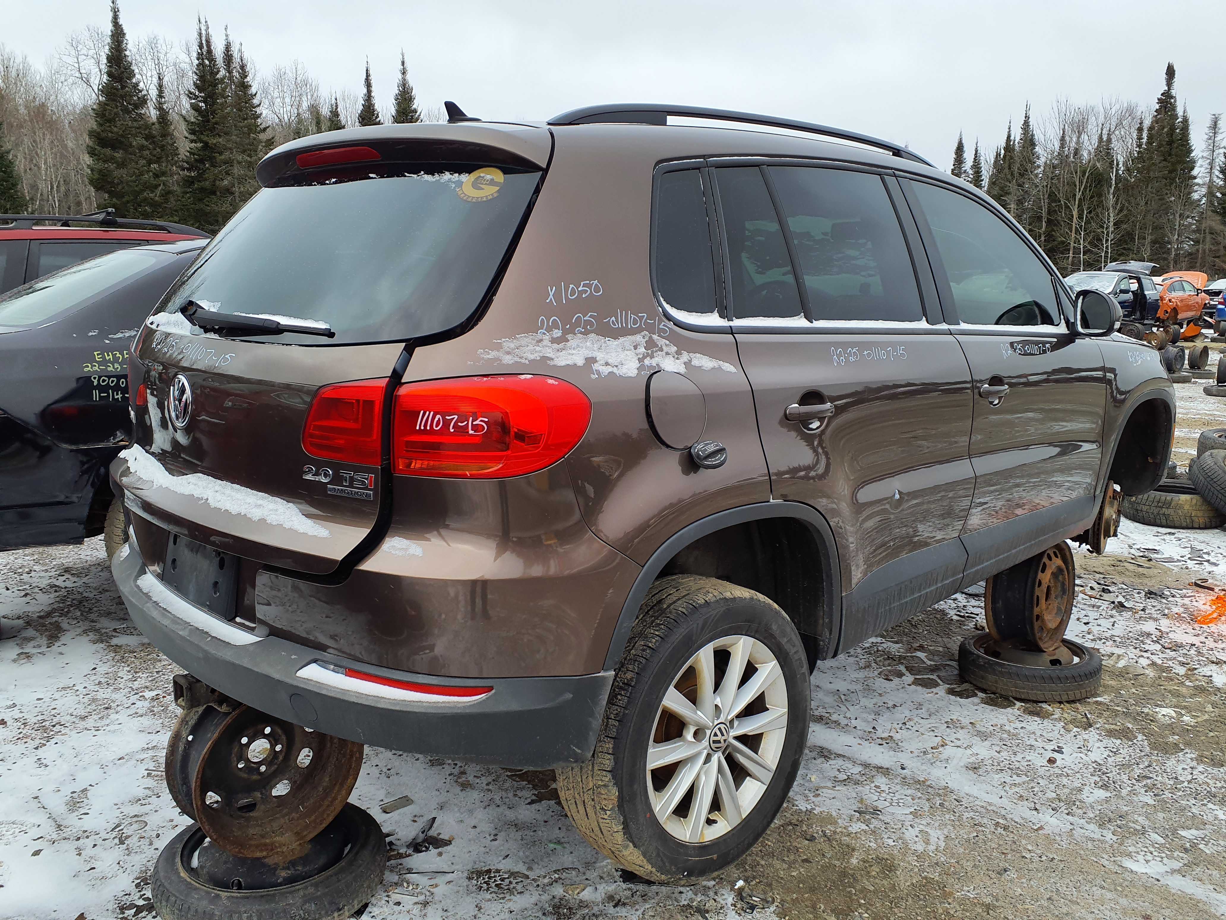 VOLKSWAGEN TIGUAN 2015