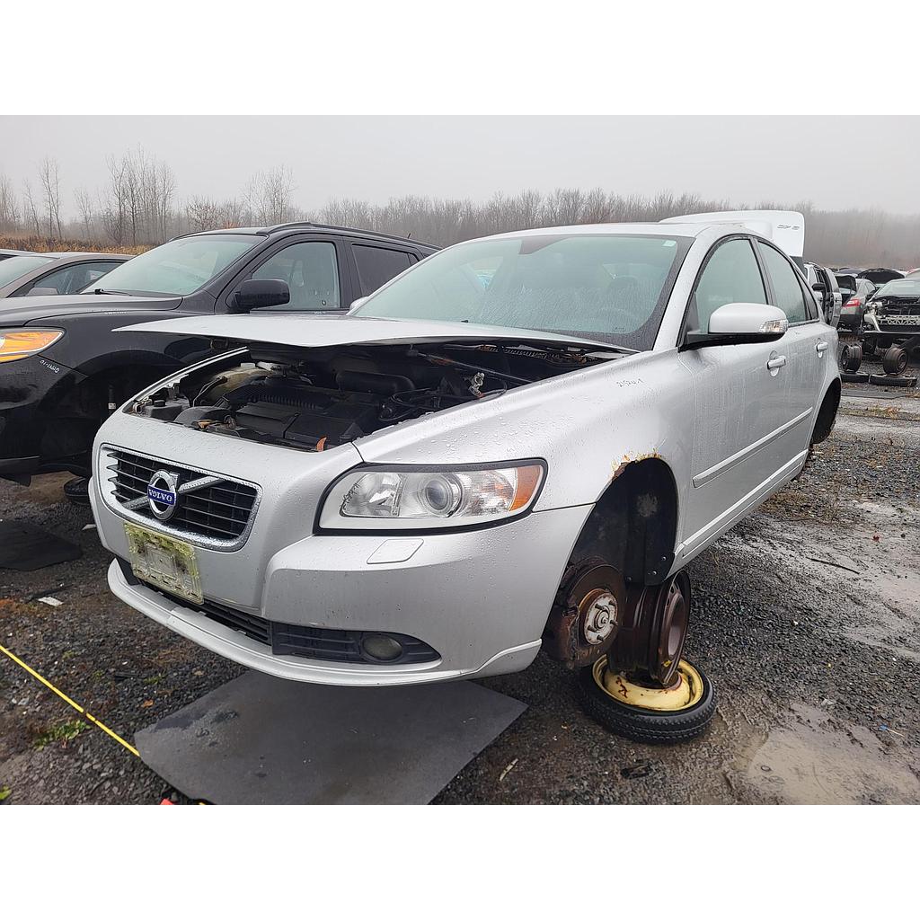VOLVO S40 2011